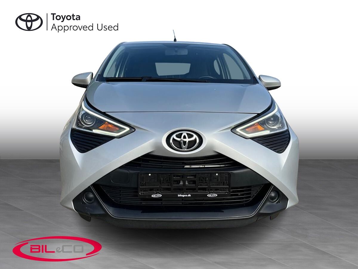 Billede af Toyota Aygo 1,0 VVT-I X-plore DAB+ 72HK 5d