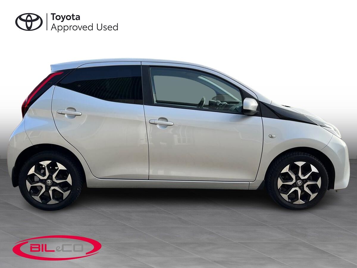 Billede af Toyota Aygo 1,0 VVT-I X-plore DAB+ 72HK 5d