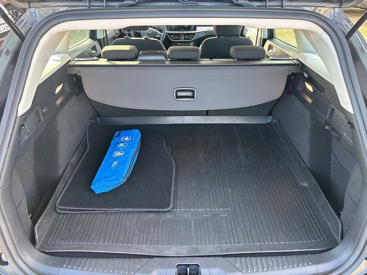 Billede af Ford Focus 1,0 EcoBoost Hybrid Titanium DCT 125HK Stc 7g Aut.