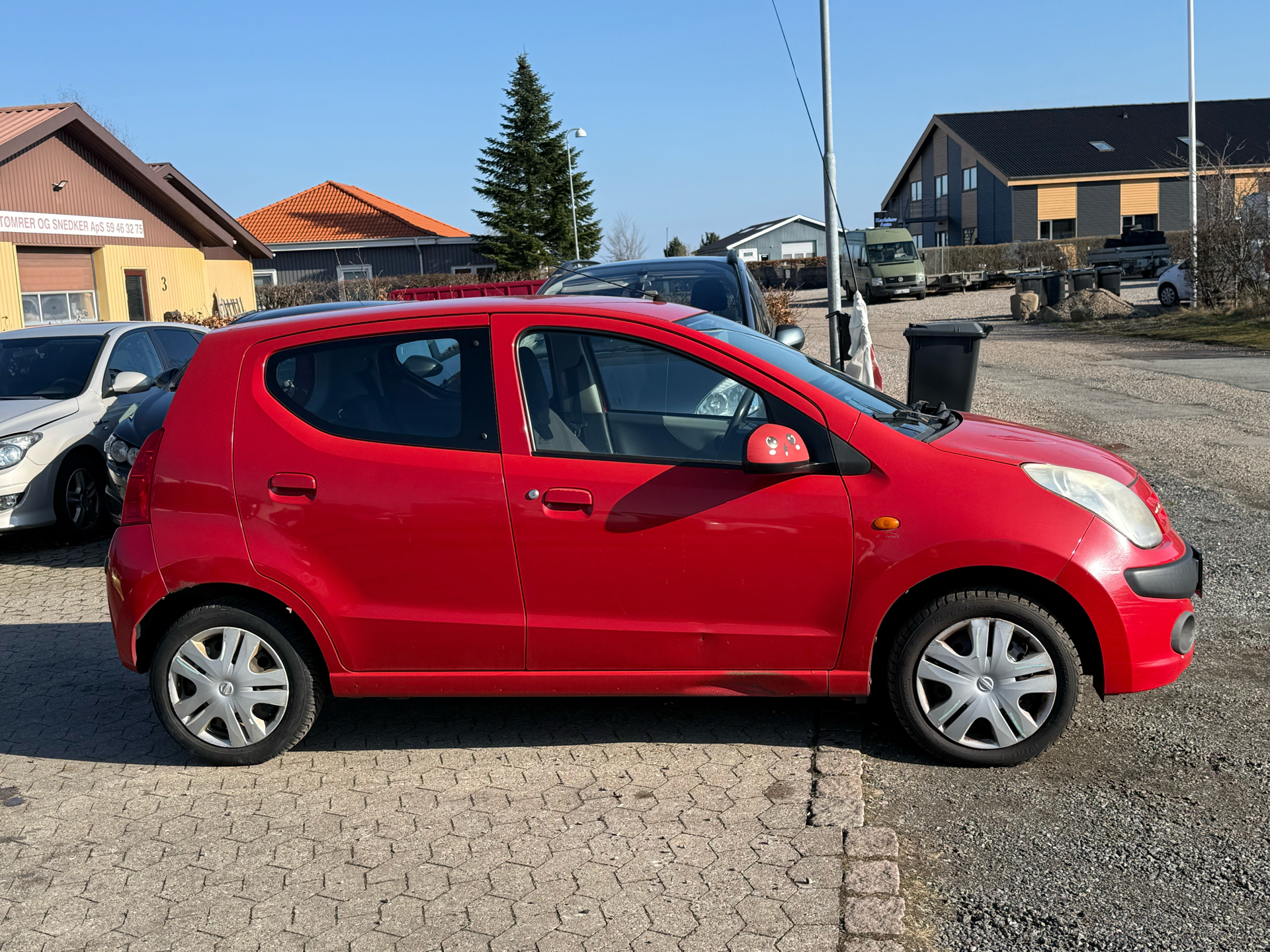 Billede af Nissan Pixo 1,0 Visia 68HK 5d