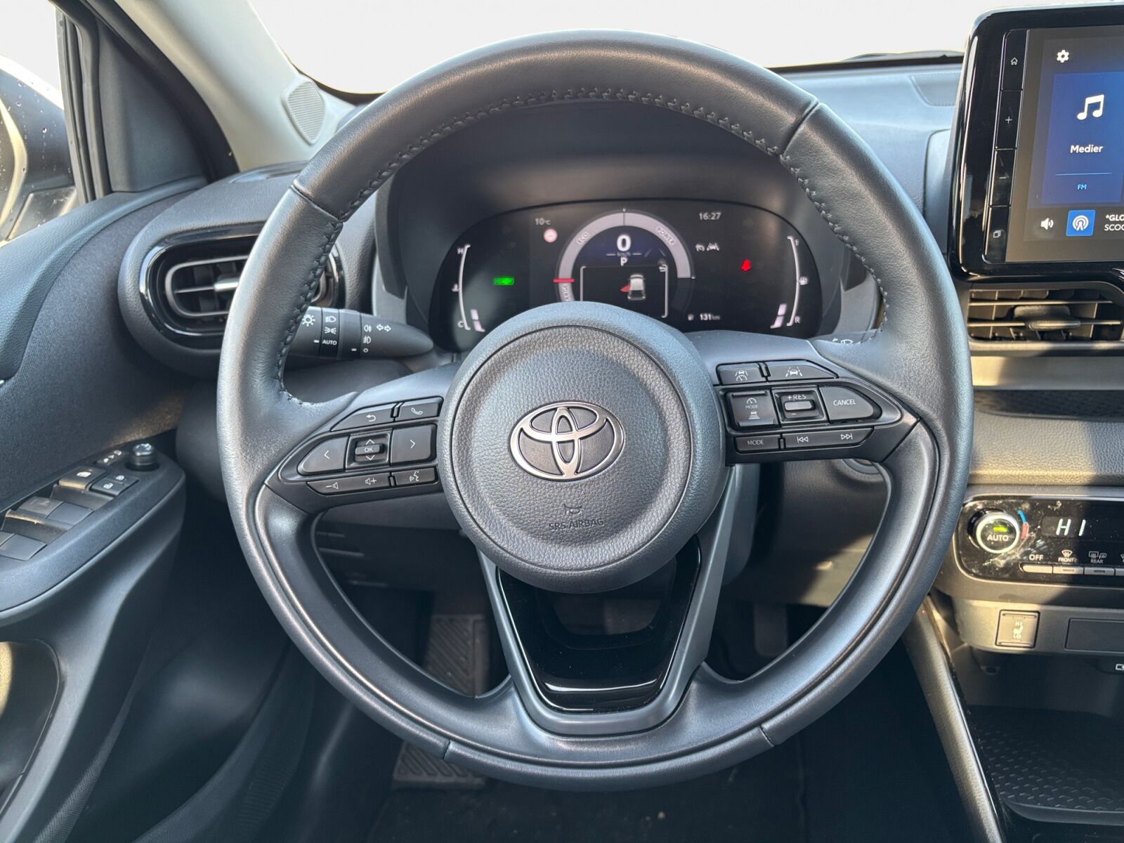 Billede af Toyota Yaris 1,5 Hybrid Style Comfort 116HK 5d Aut.