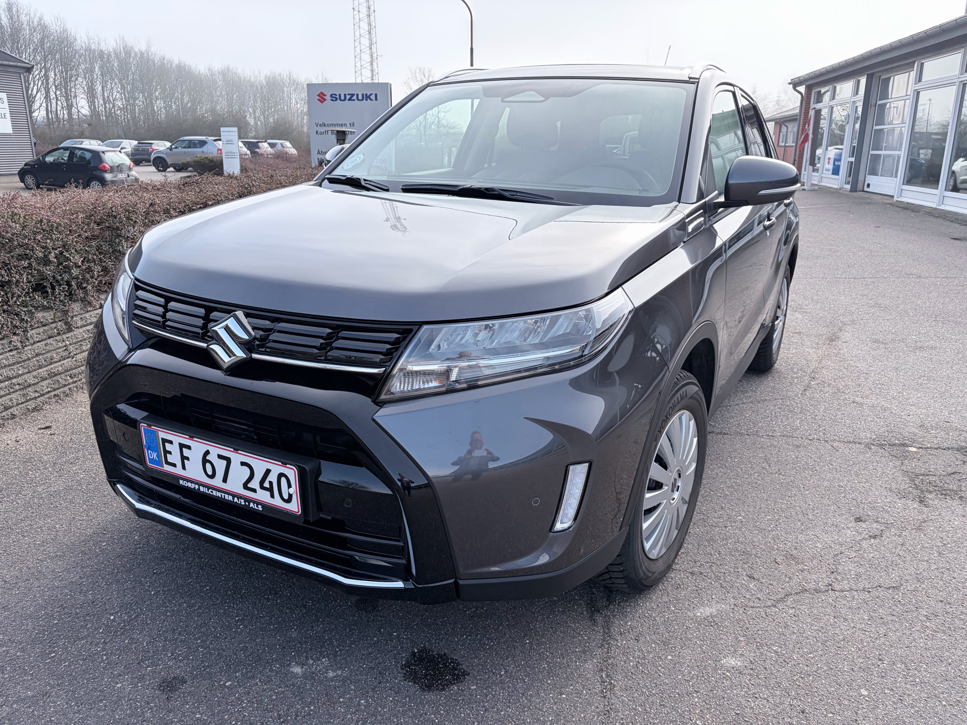 Billede af Suzuki Vitara 1,5 Hybrid Adventure AGS 102HK 5d 6g Aut.