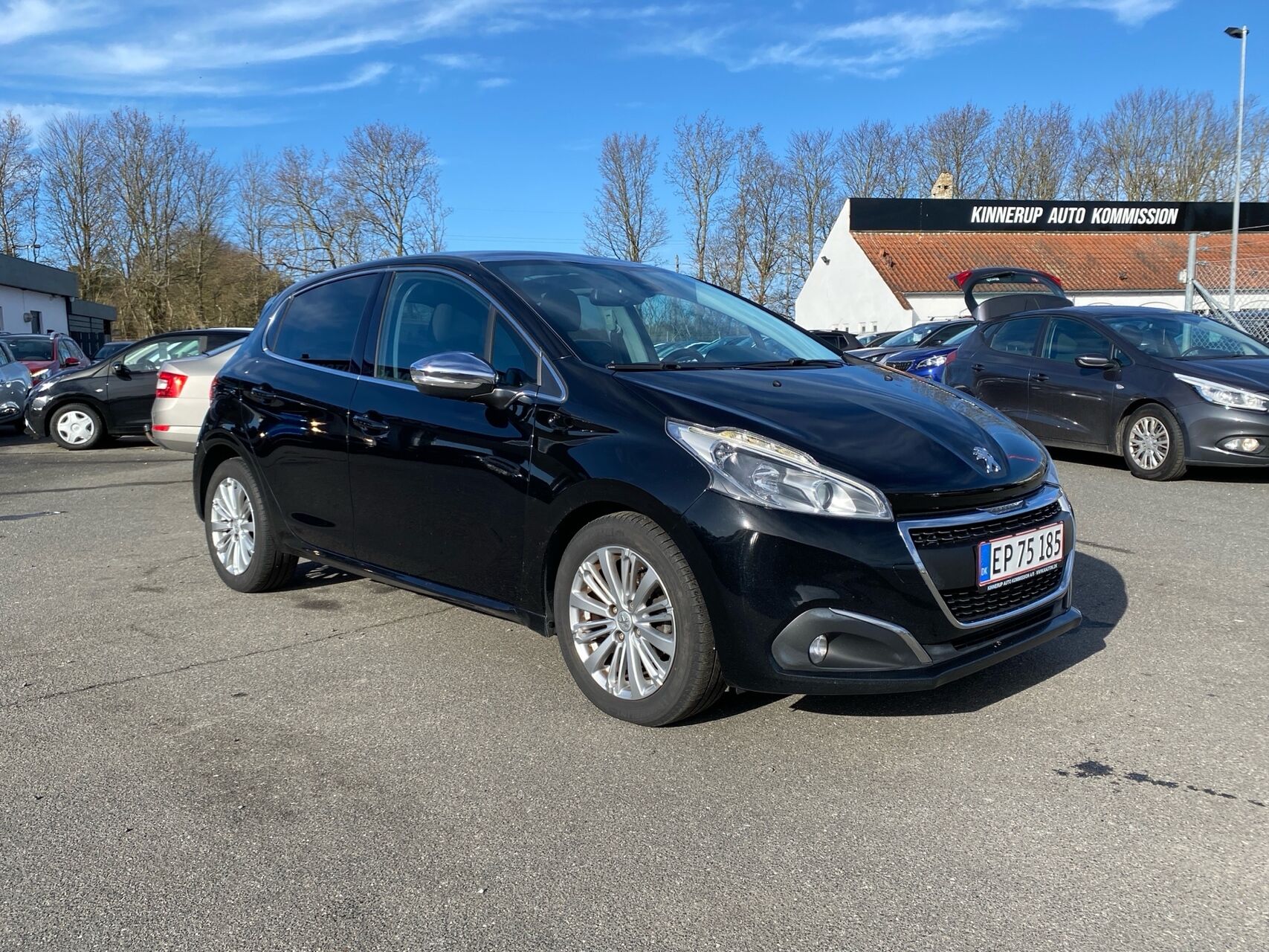 Billede af Peugeot 208 1,6 BlueHDi Desire Sky 100HK 5d