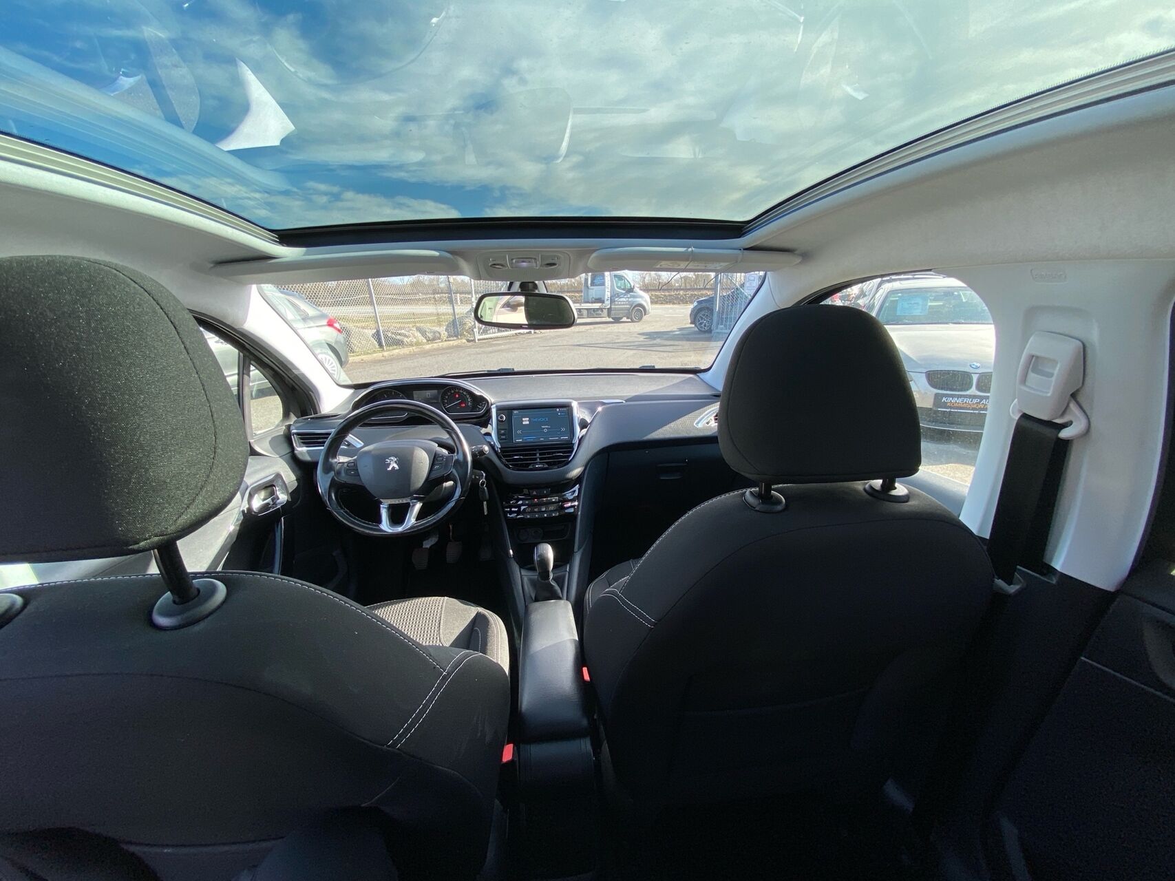 Billede af Peugeot 208 1,6 BlueHDi Desire Sky 100HK 5d