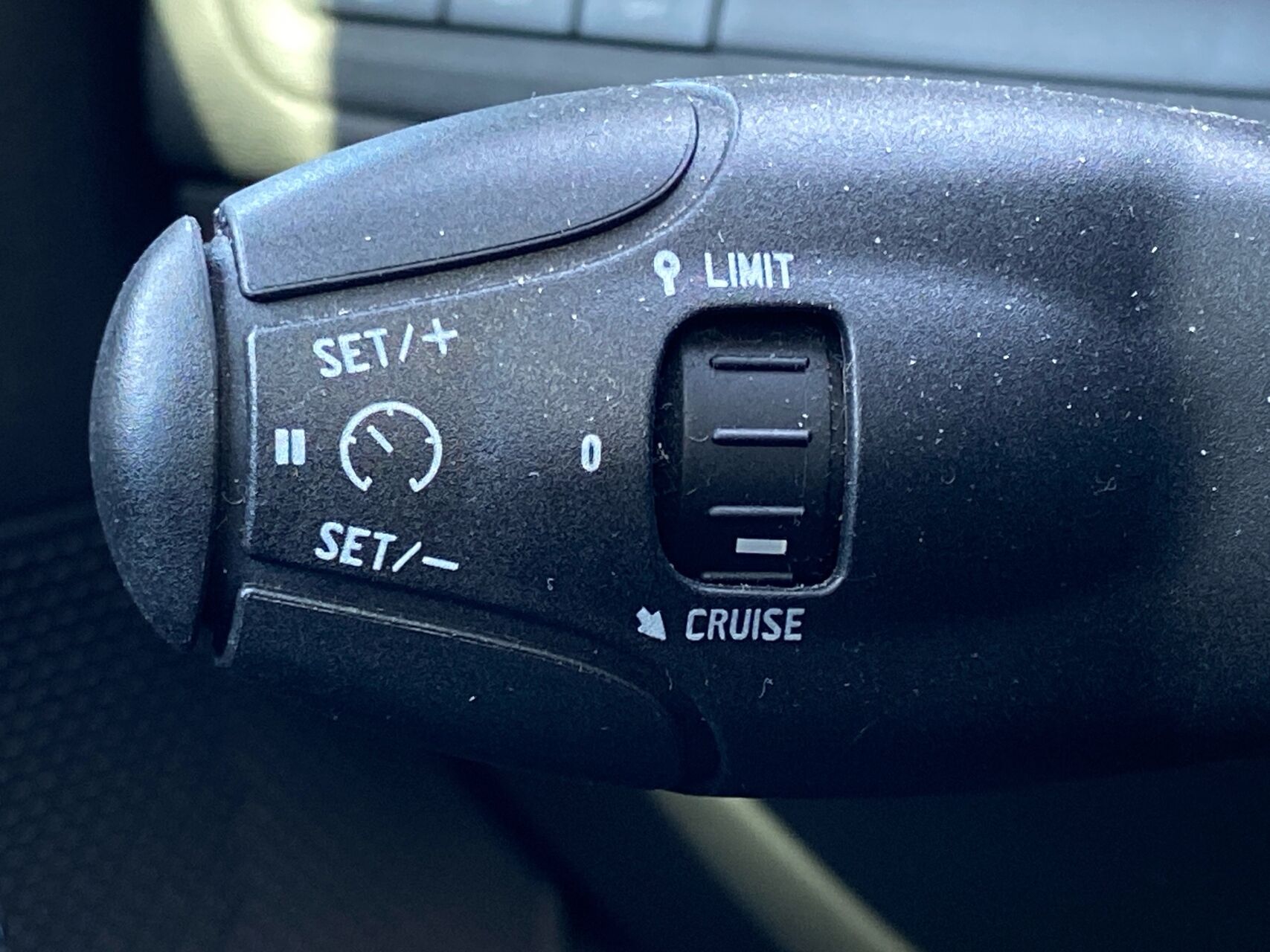 Billede af Peugeot 208 1,6 BlueHDi Desire Sky 100HK 5d