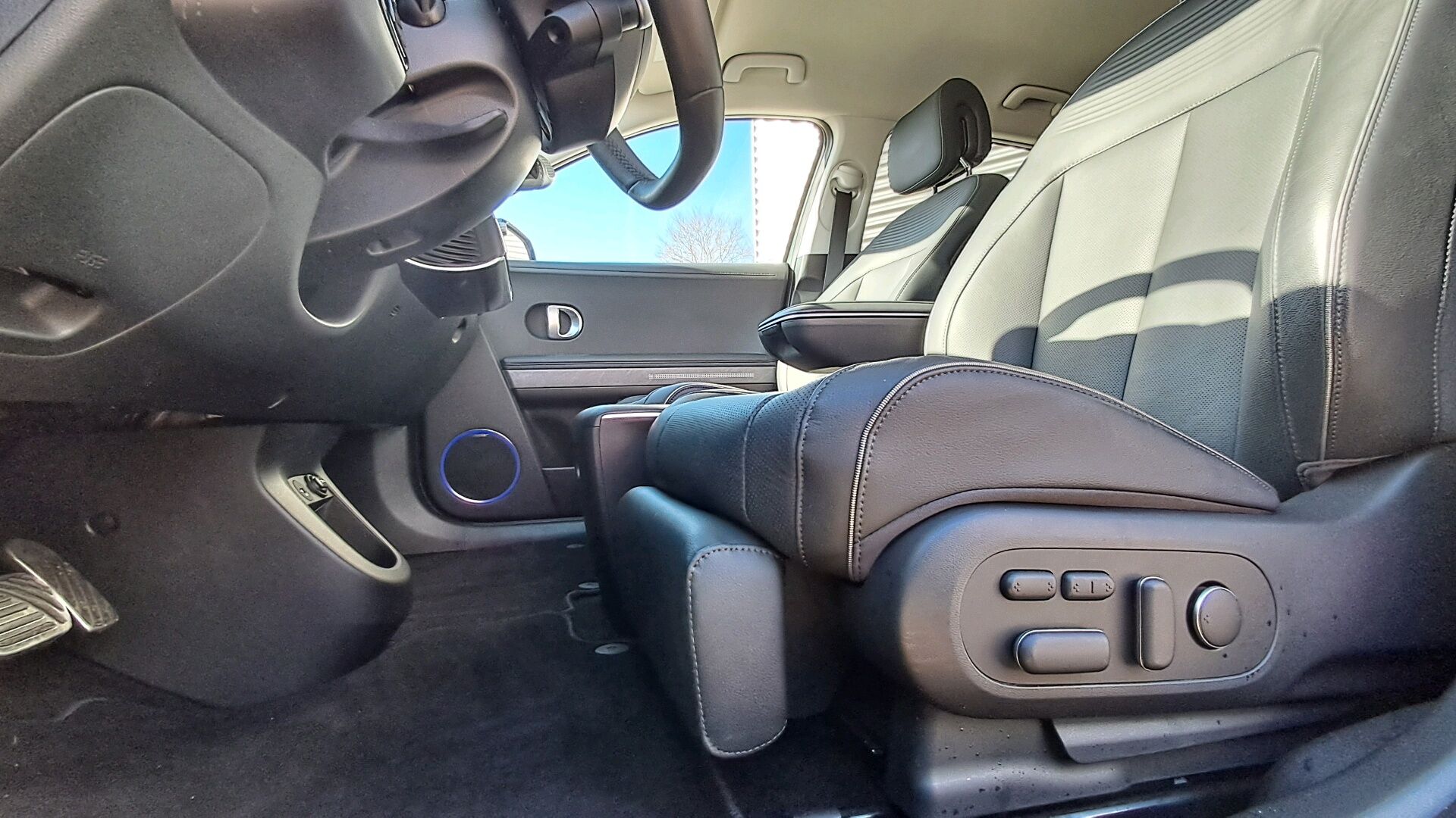 Billede af Hyundai Ioniq 5 Electric 72,6 kWh Ultimate 4WD 306HK 5d Aut.