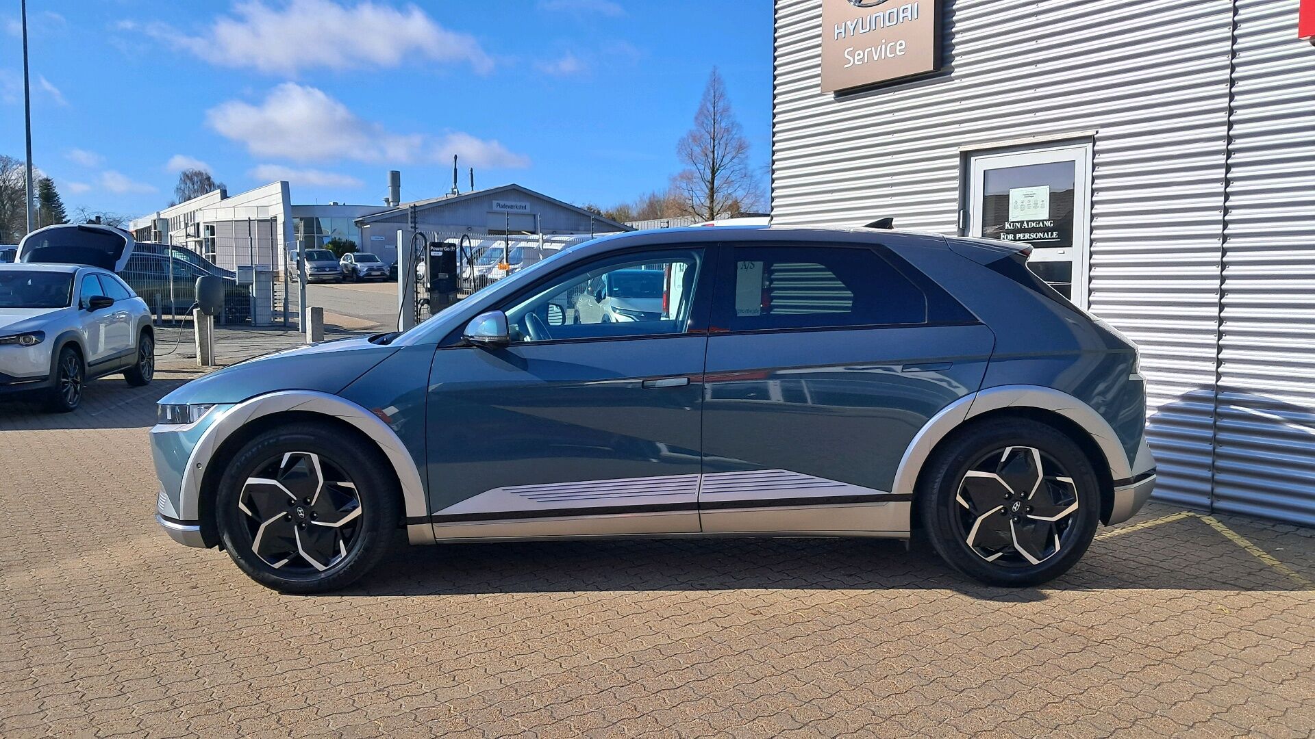 Billede af Hyundai Ioniq 5 Electric 72,6 kWh Ultimate 4WD 306HK 5d Aut.