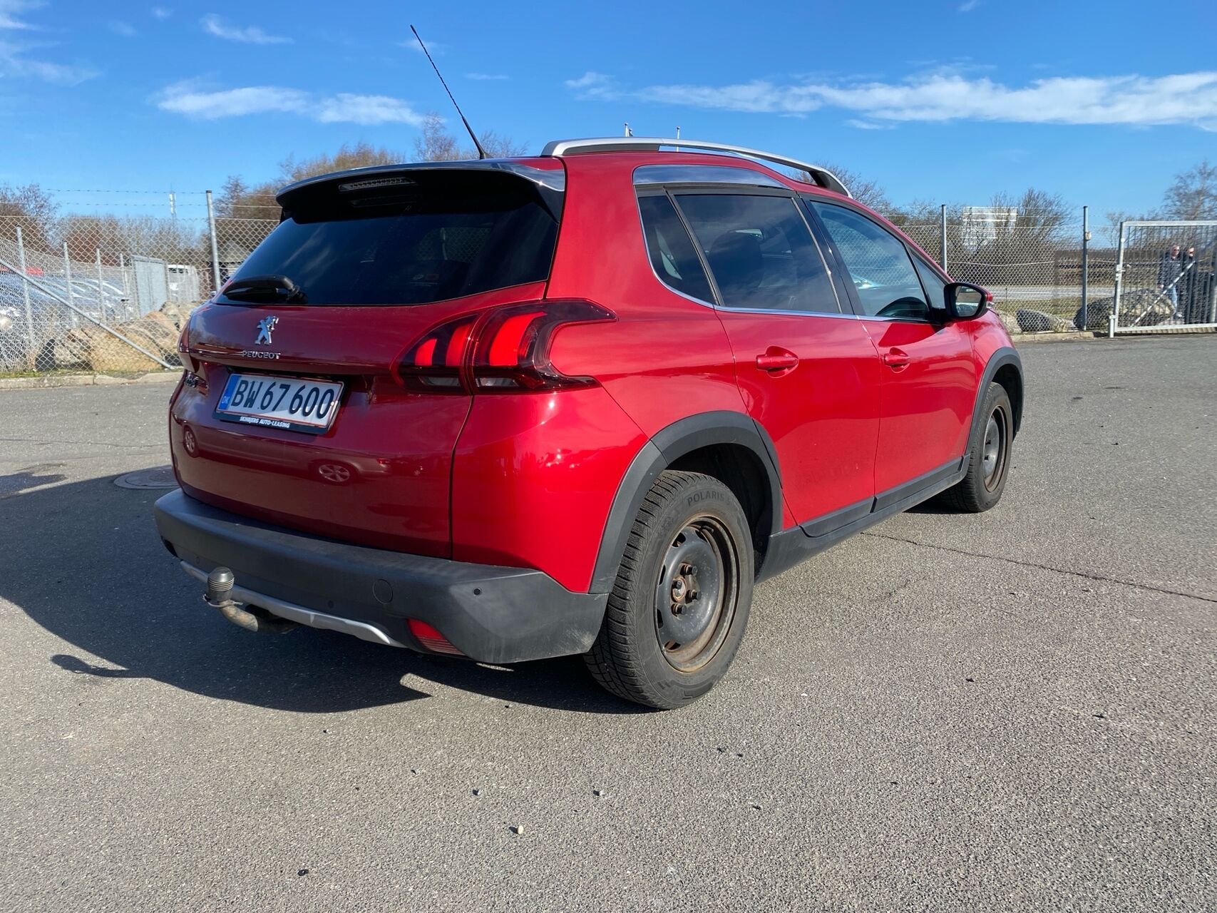 Billede af Peugeot 2008 1,6 BlueHDi Allure Sky 100HK