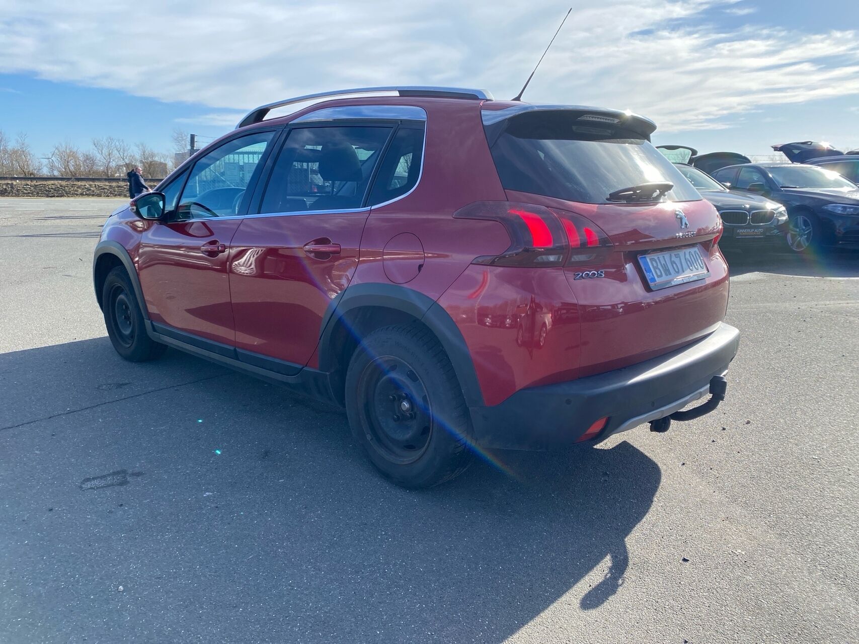 Billede af Peugeot 2008 1,6 BlueHDi Allure Sky 100HK