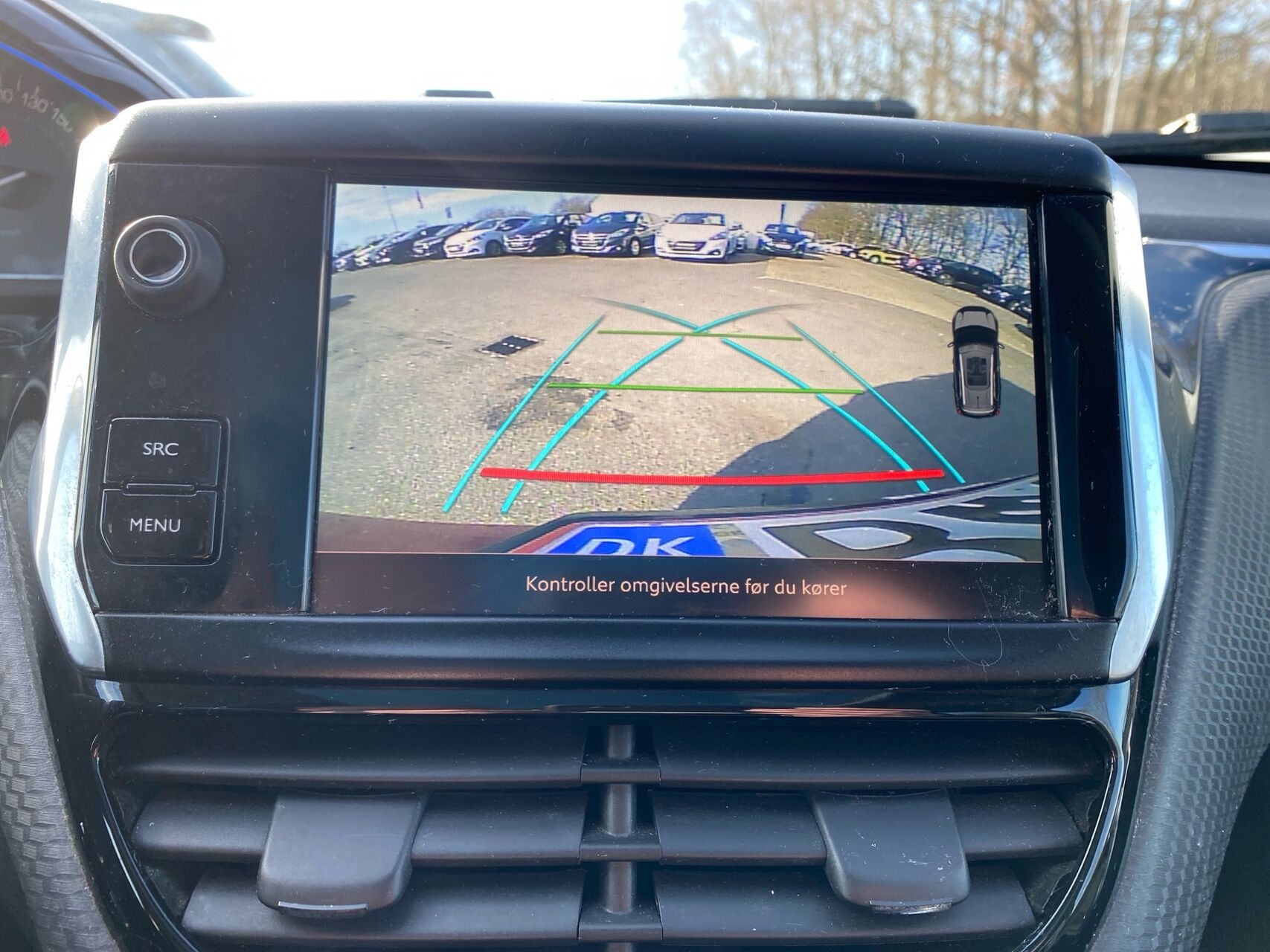 Billede af Peugeot 2008 1,6 BlueHDi Allure Sky 100HK