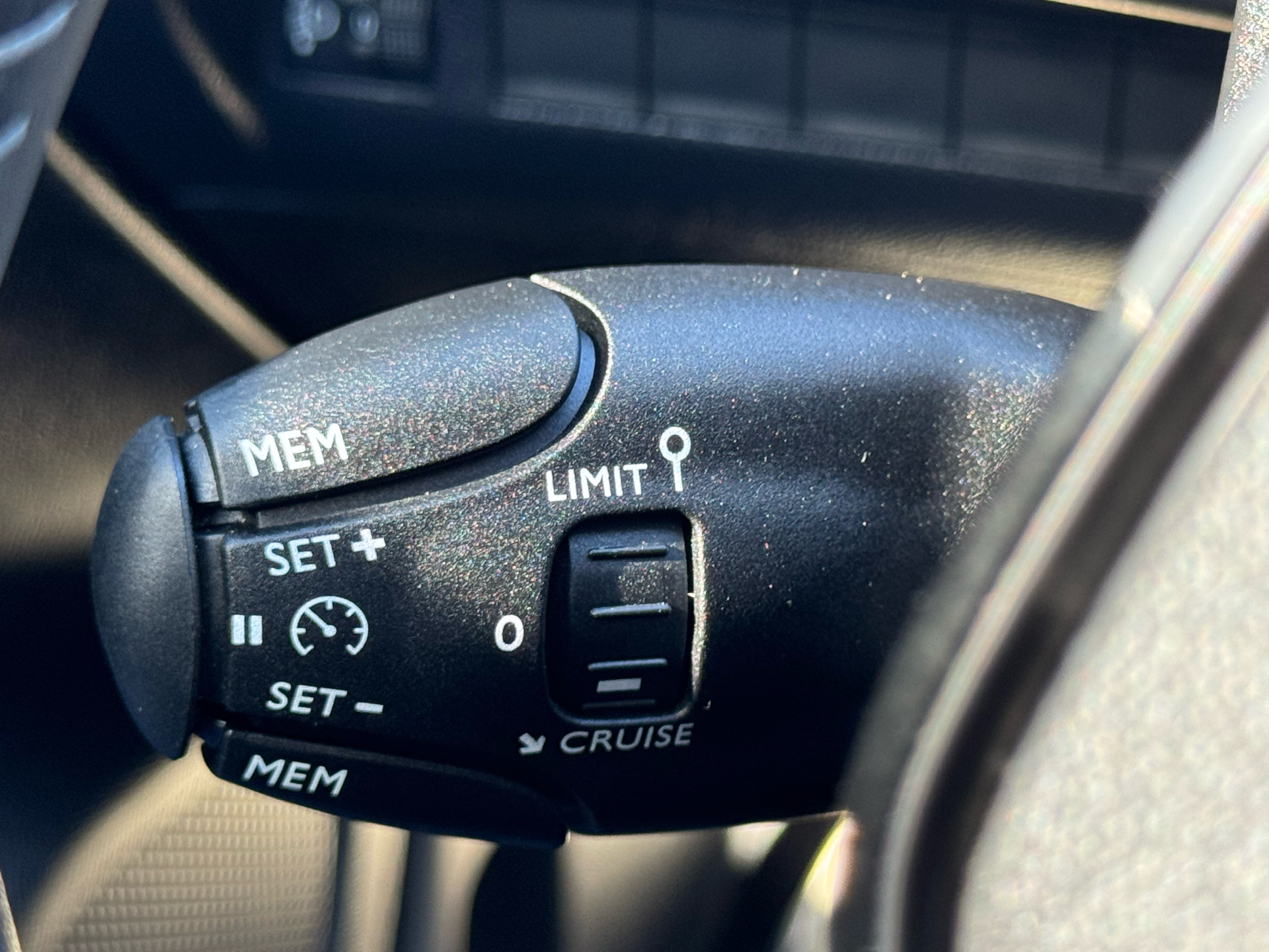 Billede af Peugeot e-208 EL Allure 136HK 5d Aut.