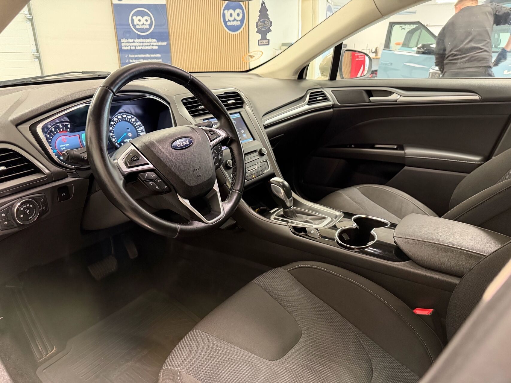 Billede af Ford Mondeo 2,0 TDCi Titanium Powershift 180HK 5d 6g Aut.