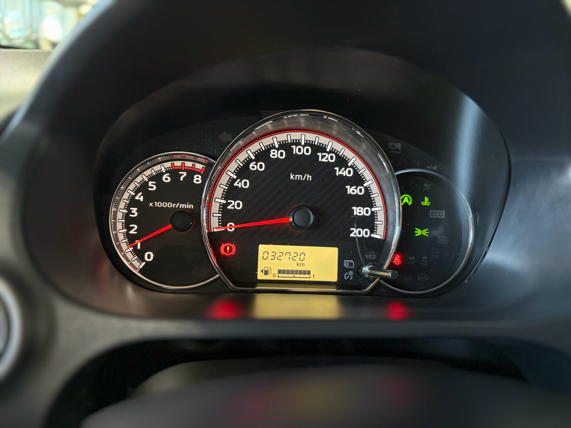 Billede af Mitsubishi Space Star 1,2 Cosmic AS&G CVT 71HK 5d Aut.