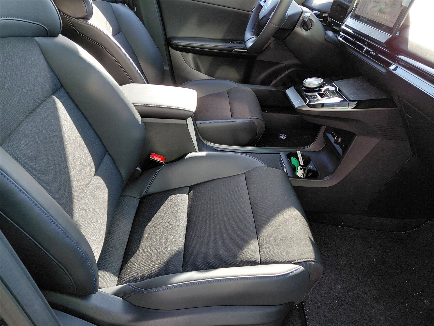 Billede af MG MG4 Electric EL Luxury Long Range 204HK 5d Aut.