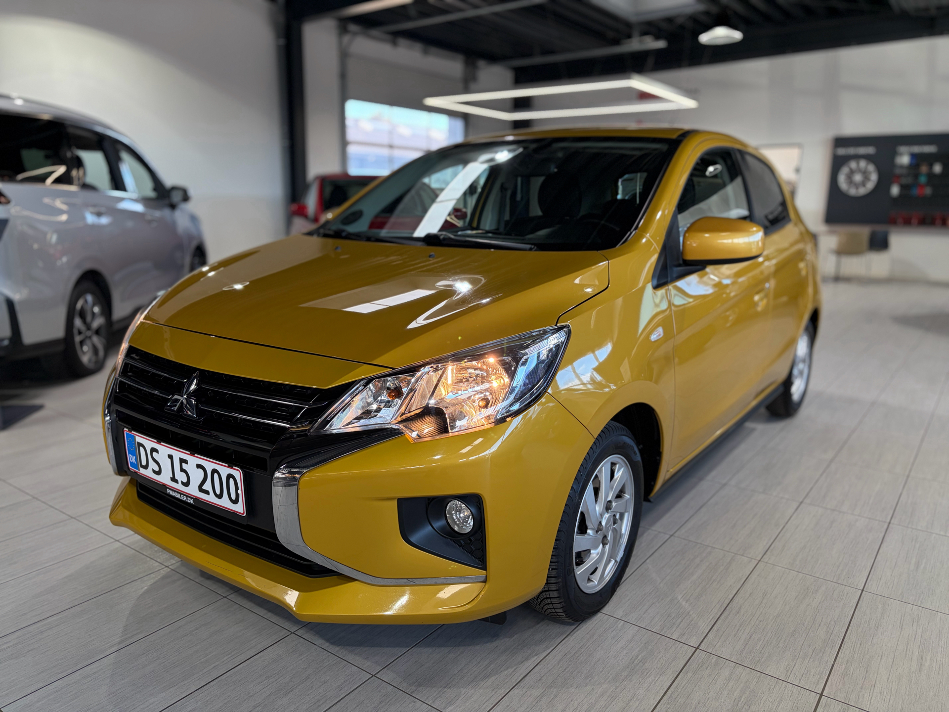 Billede af Mitsubishi Space Star 1,2 Cosmic AS&G 71HK 5d