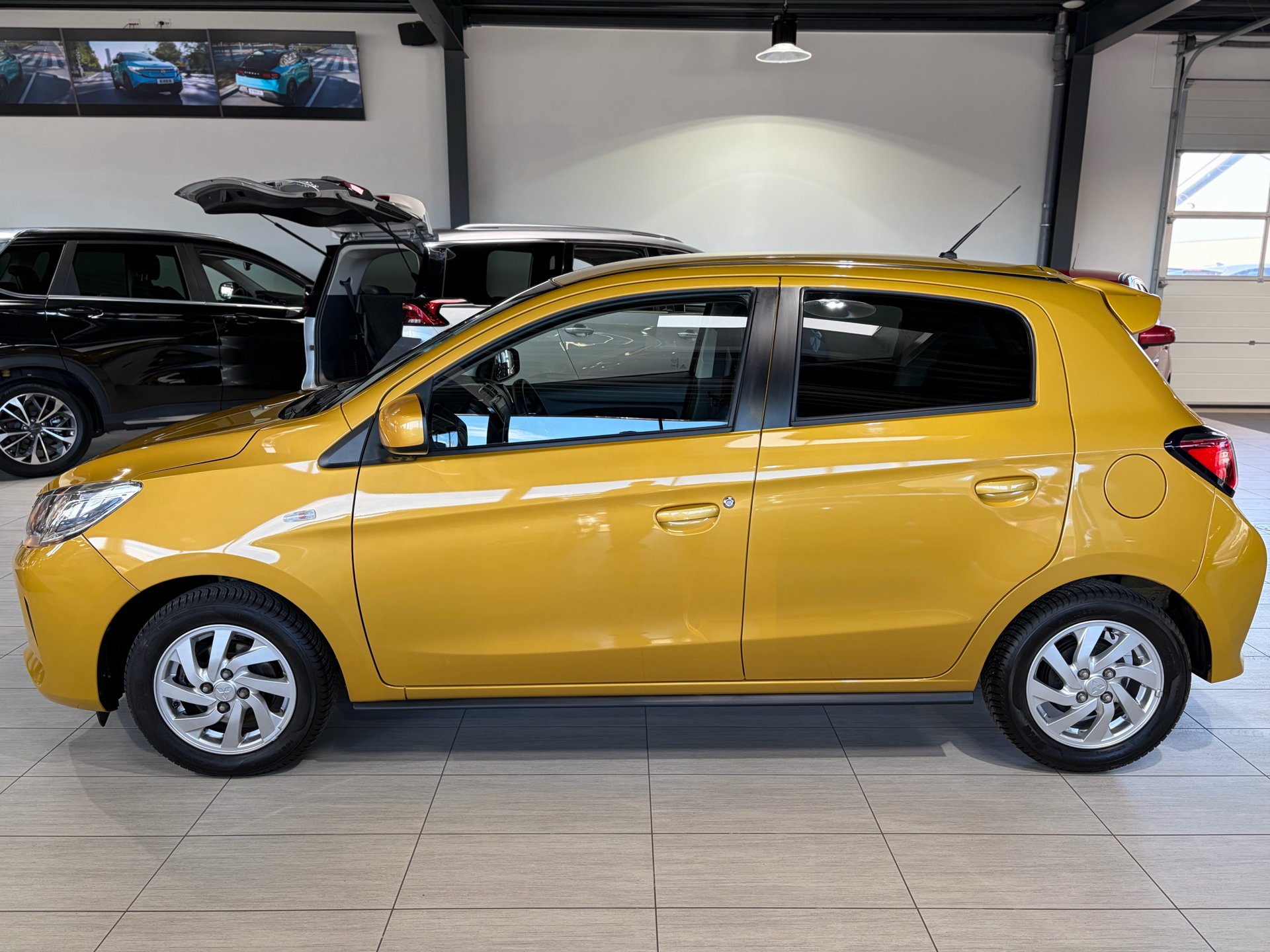 Billede af Mitsubishi Space Star 1,2 Cosmic AS&G 71HK 5d