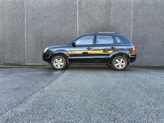 Hyundai Tucson 2,0 City GLS 2WD 141HK 5d