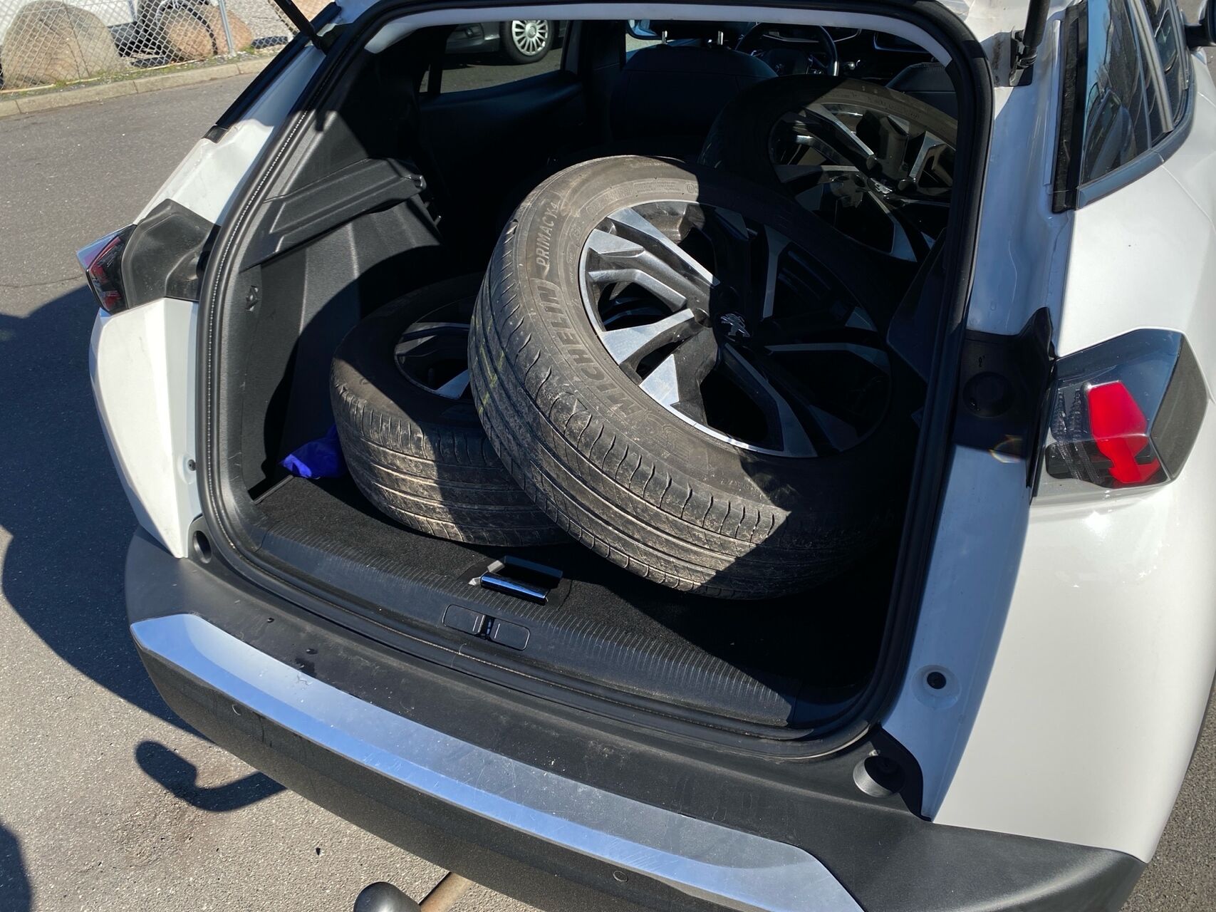 Billede af Peugeot 2008 1,5 BlueHDi Allure Pack EAT8 130HK 5d 8g Aut.