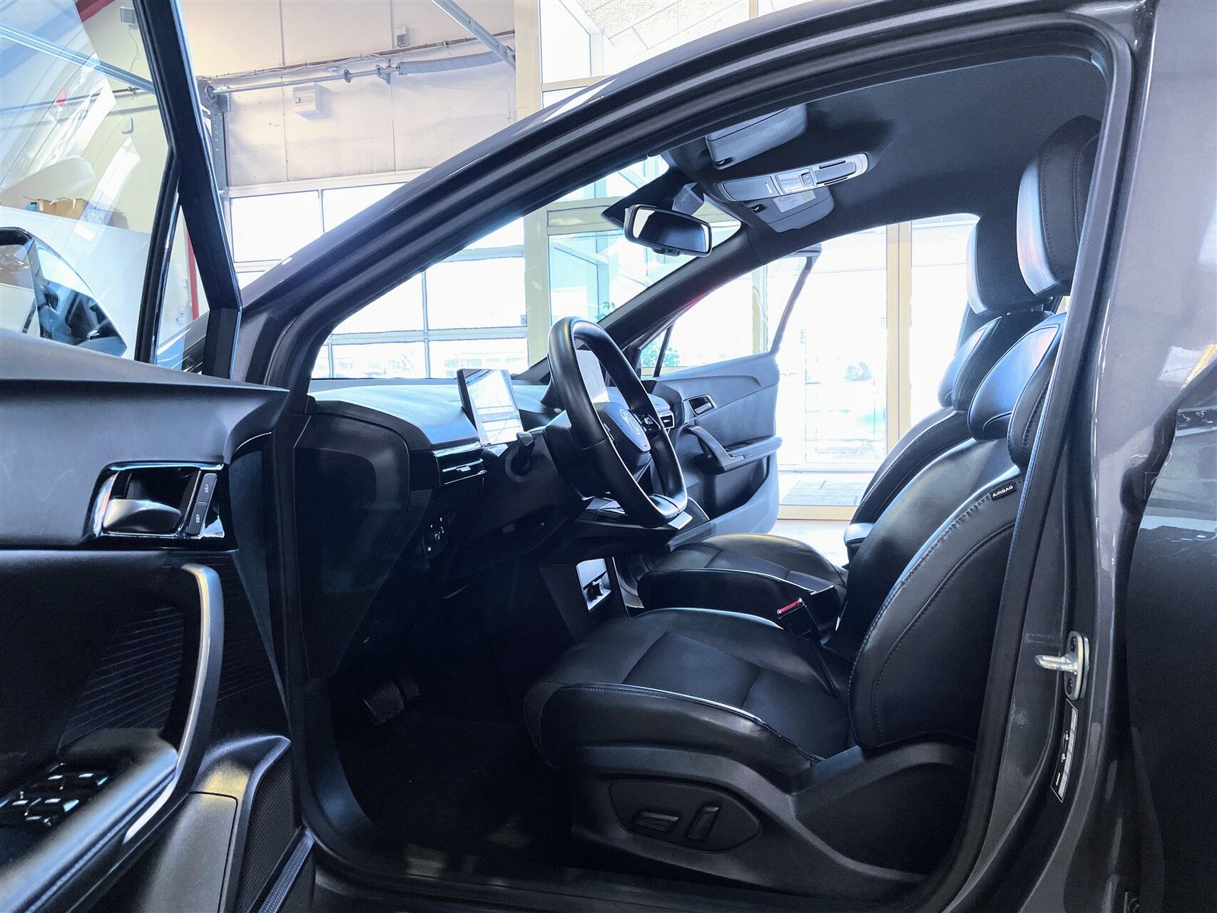 Billede af MG MG4 Electric EL Luxury Long Range 204HK 5d Aut.