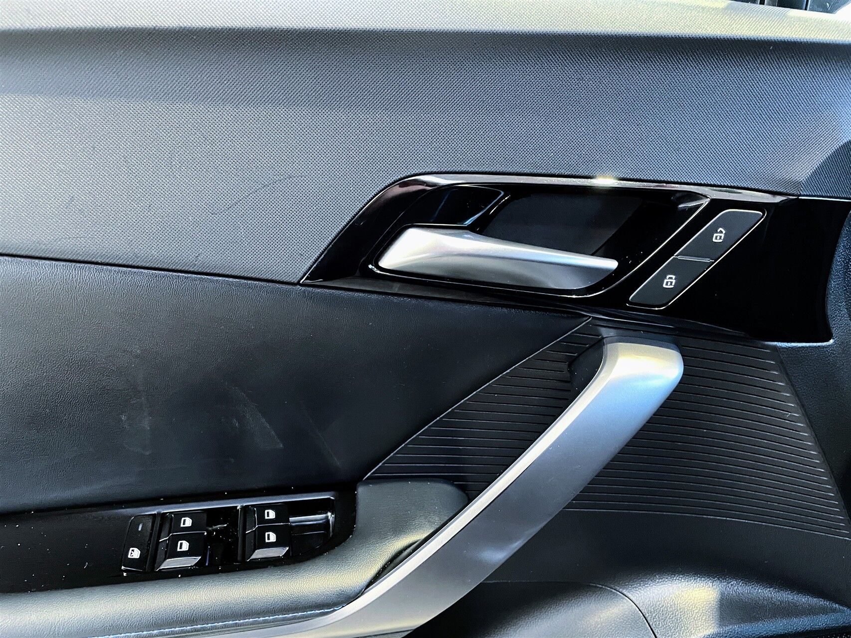 Billede af MG MG4 Electric EL Luxury Long Range 204HK 5d Aut.