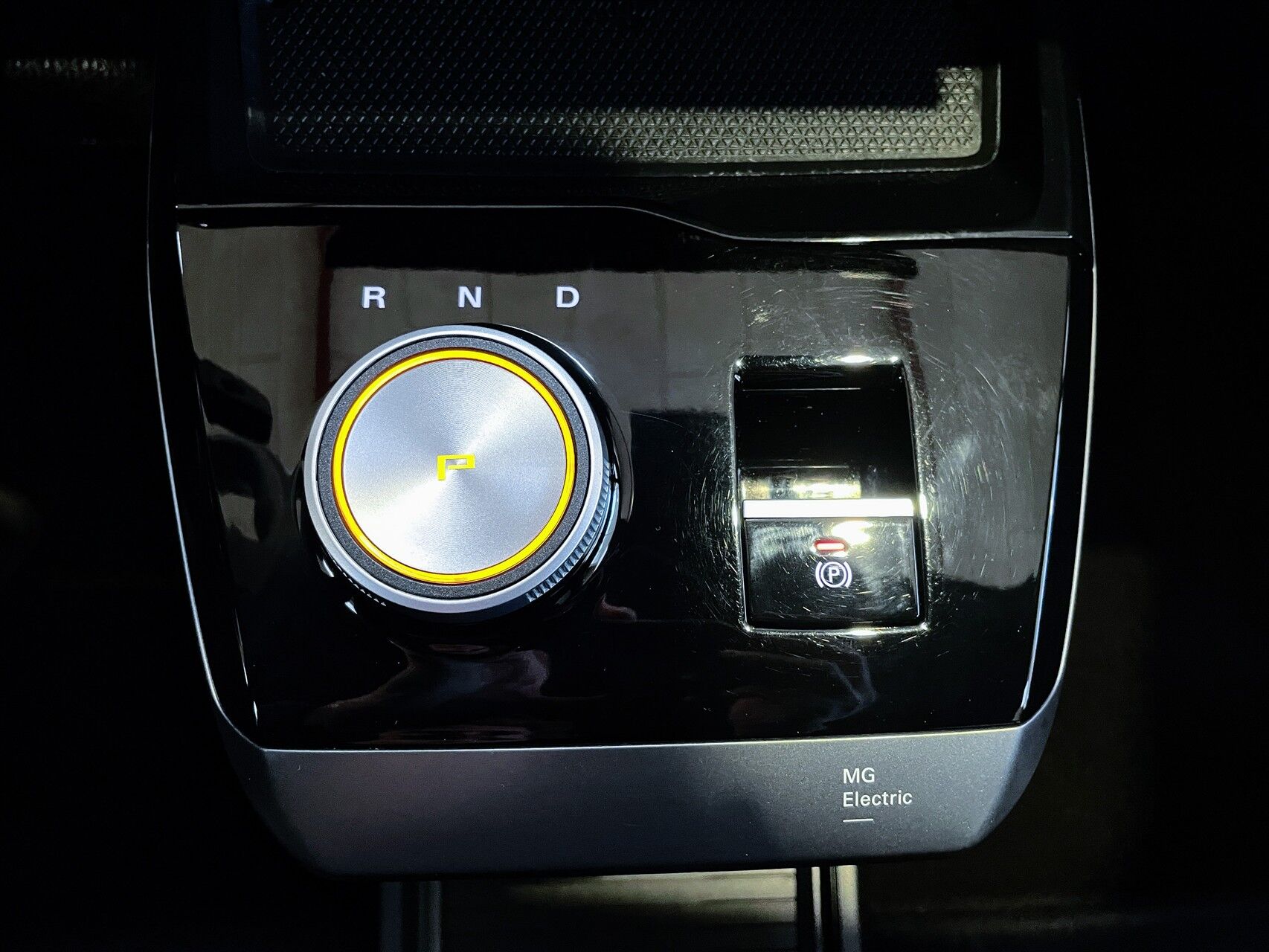 Billede af MG MG4 Electric EL Luxury Long Range 204HK 5d Aut.