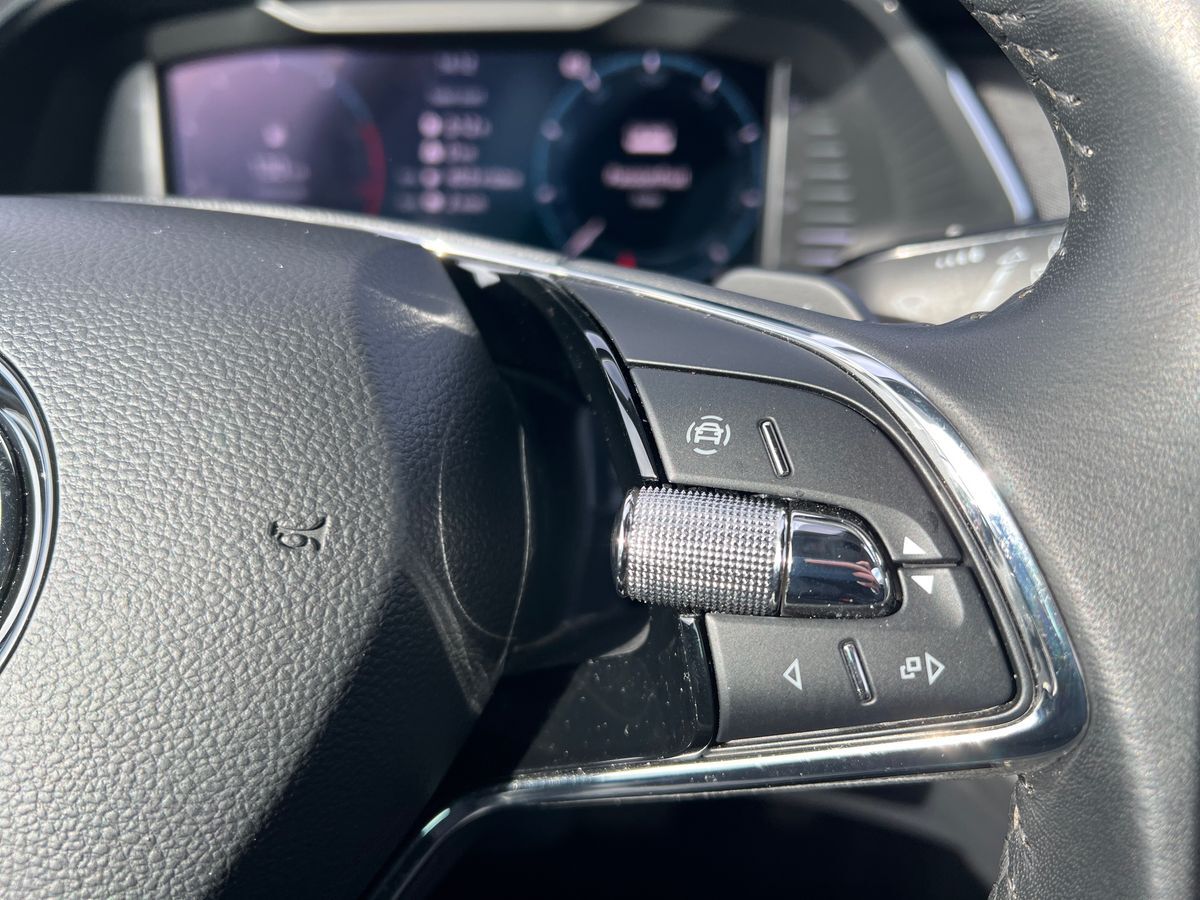 Billede af Skoda Octavia Combi 1,5 eTSI  Mild hybrid Style DSG 150HK Stc 7g Aut.