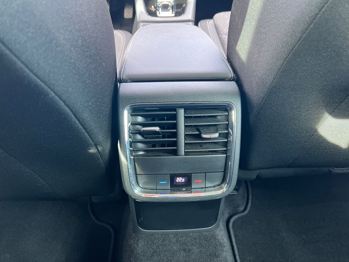 Billede af Skoda Octavia Combi 1,5 eTSI  Mild hybrid Style DSG 150HK Stc 7g Aut.