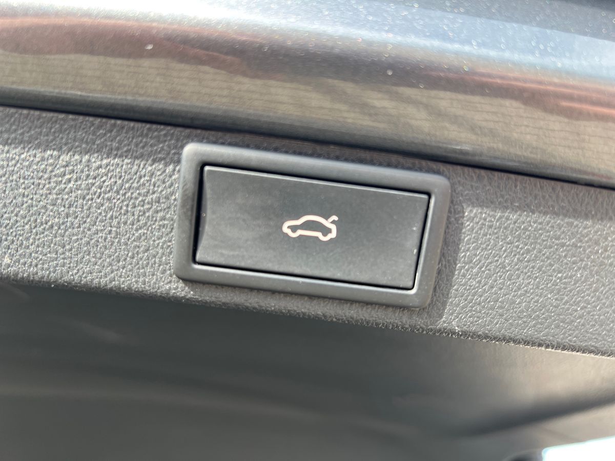 Billede af Skoda Octavia Combi 1,5 eTSI  Mild hybrid Style DSG 150HK Stc 7g Aut.