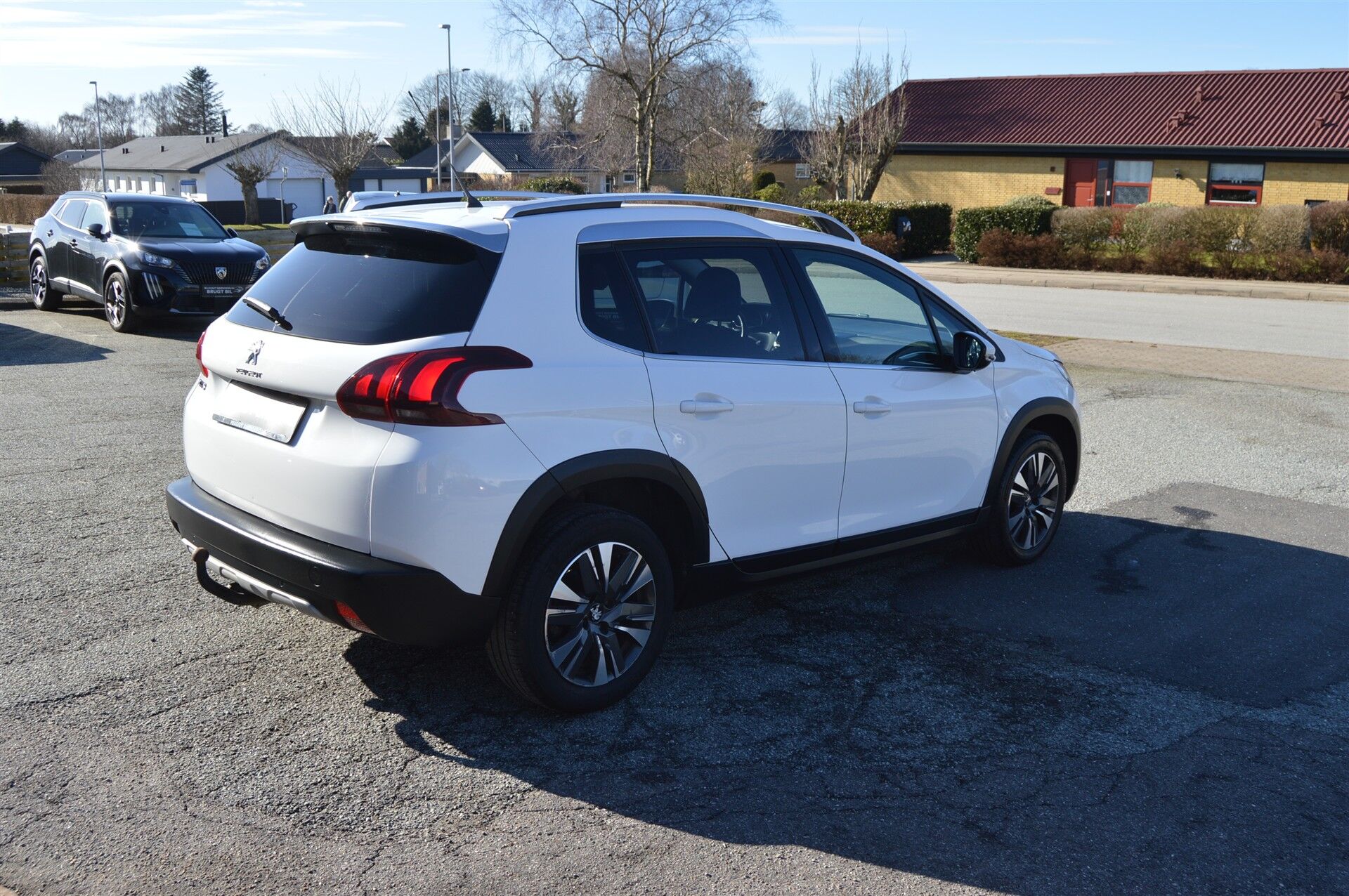 Billede af Peugeot 2008 1,6 BlueHDi Allure 100HK