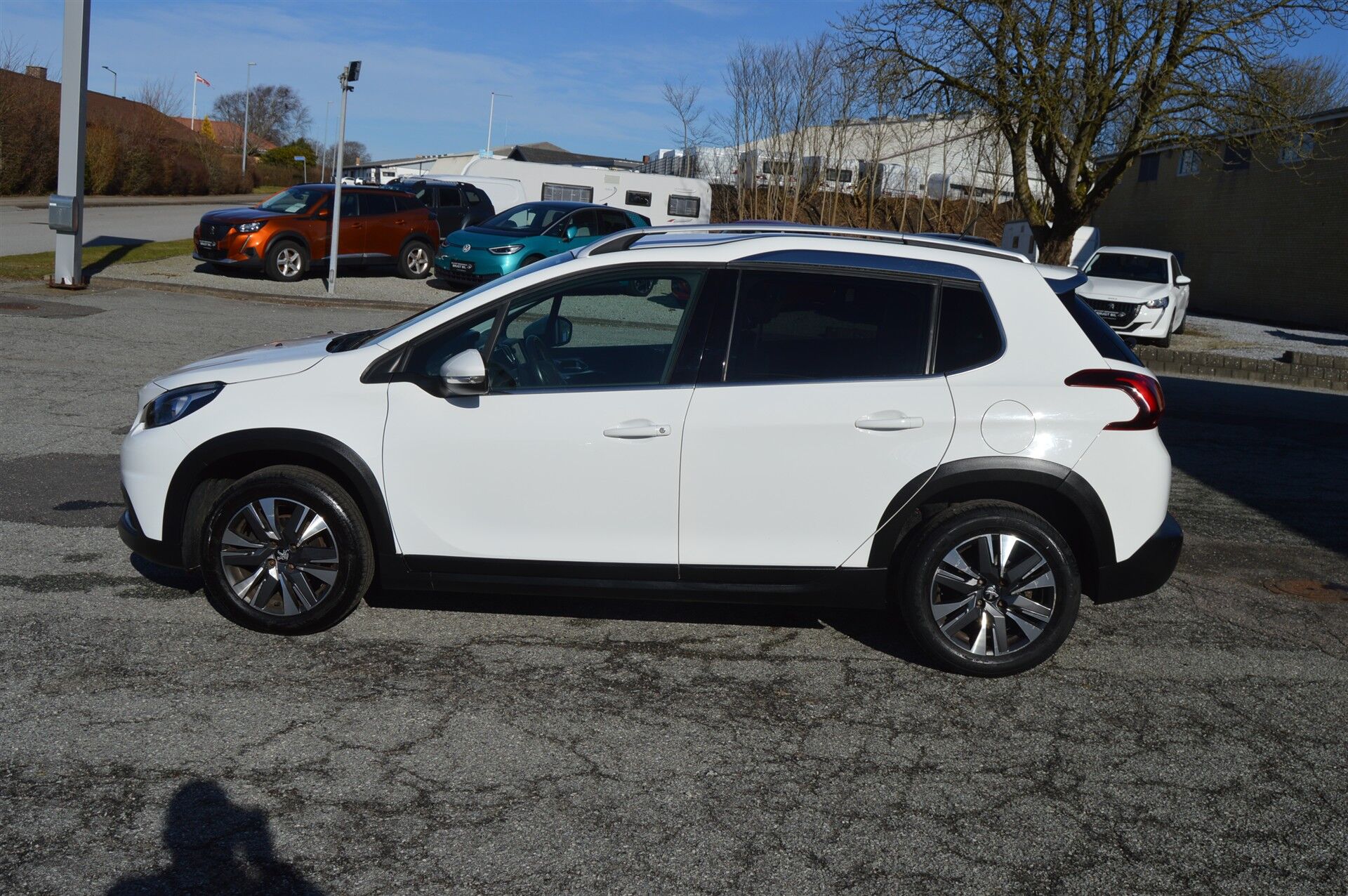 Billede af Peugeot 2008 1,6 BlueHDi Allure 100HK