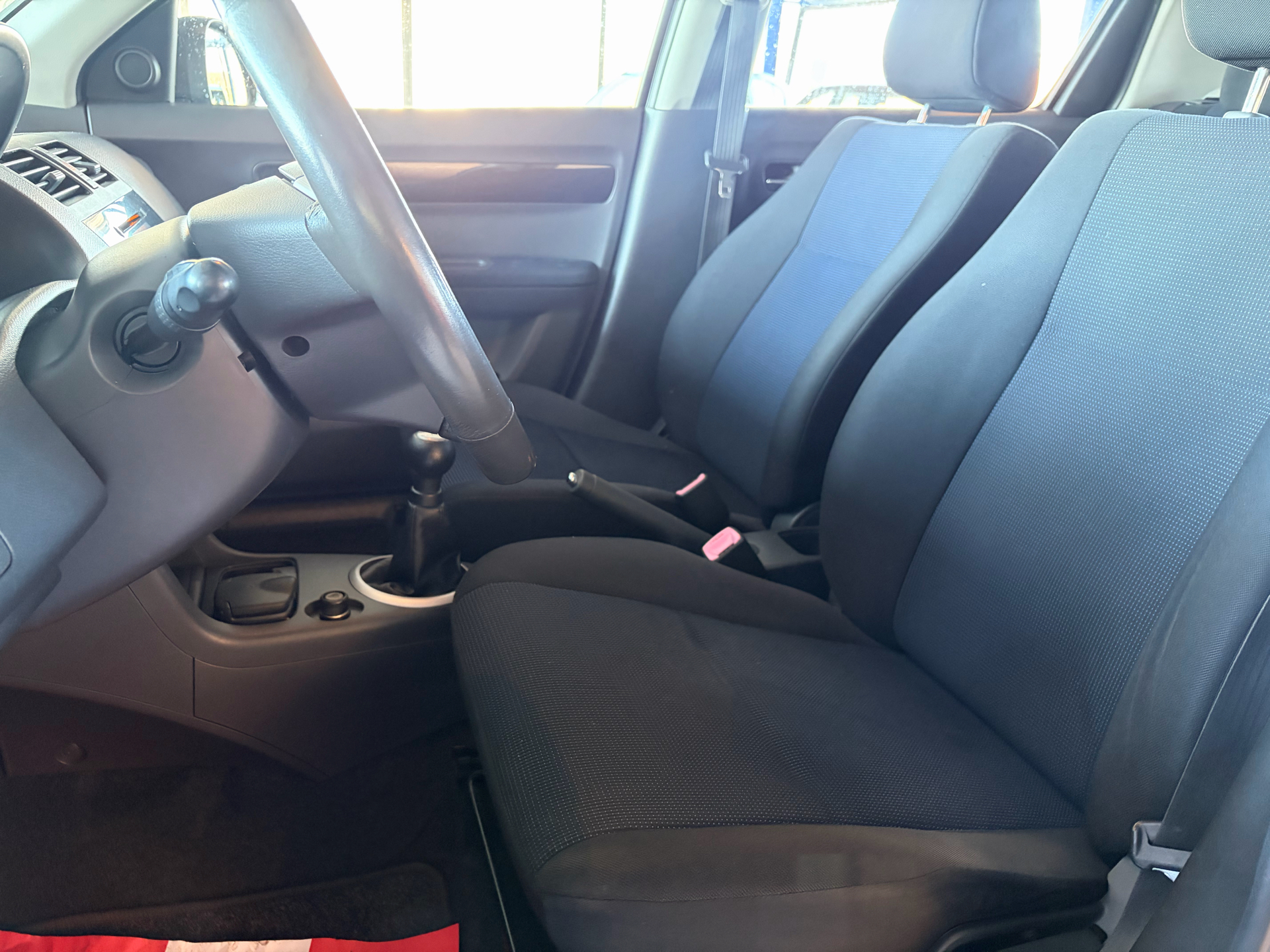 Billede af Suzuki Swift 1,3 GL 4x4 92HK 5d