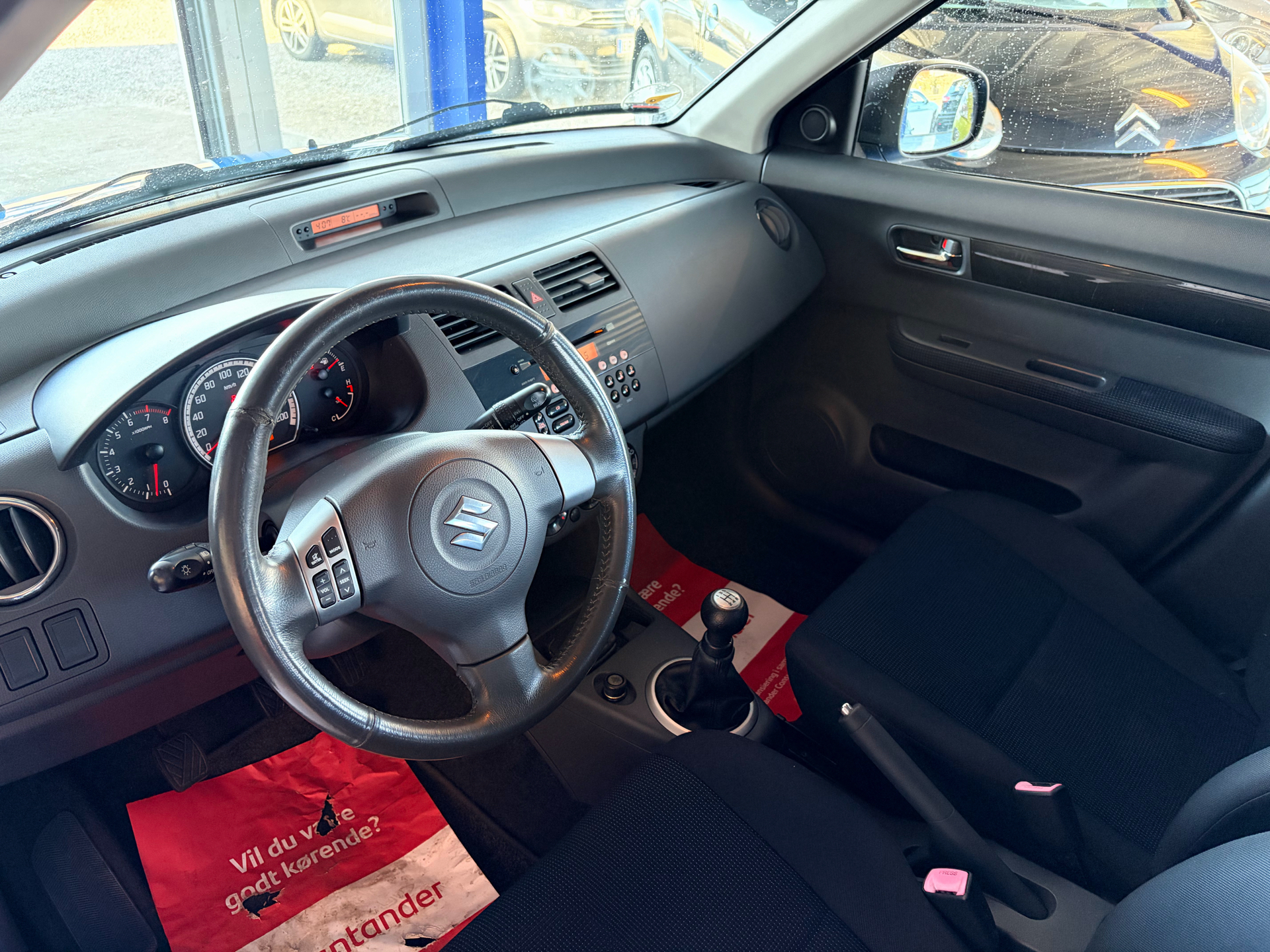 Billede af Suzuki Swift 1,3 GL 4x4 92HK 5d