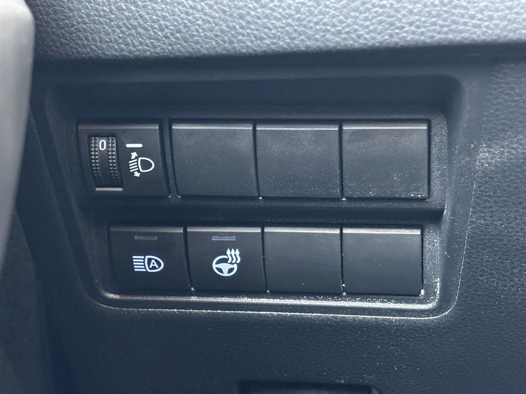 Billede af Mazda 2 1,5 VVT-I  Hybrid Agile Comfort & Safety Pack CVT 116HK 5d Trinl. Gear