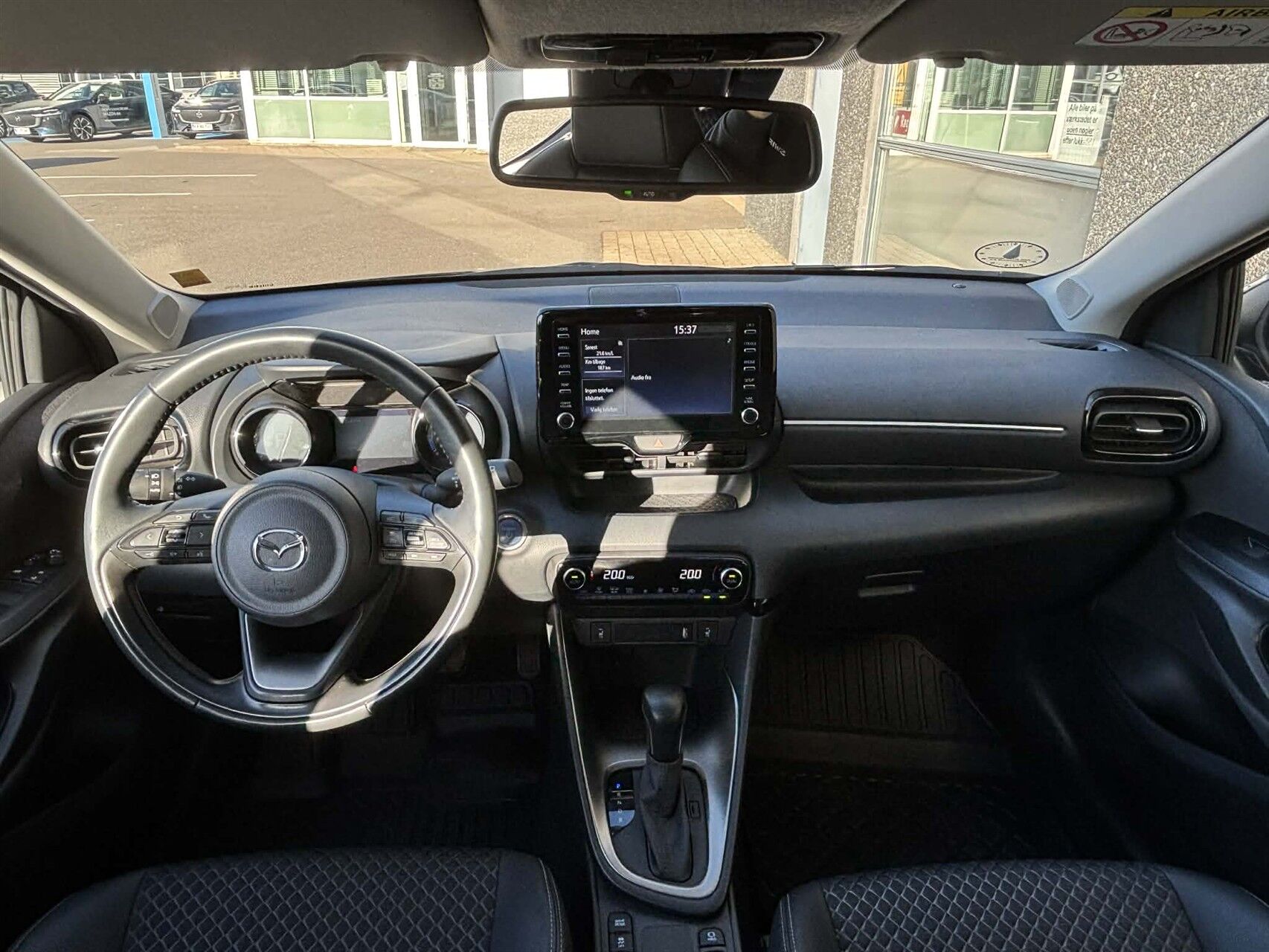 Billede af Mazda 2 1,5 VVT-I  Hybrid Agile Comfort & Safety Pack CVT 116HK 5d Trinl. Gear