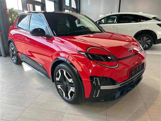 Nissan Micra EL Evolve 52kWh 150HK 5d Aut.