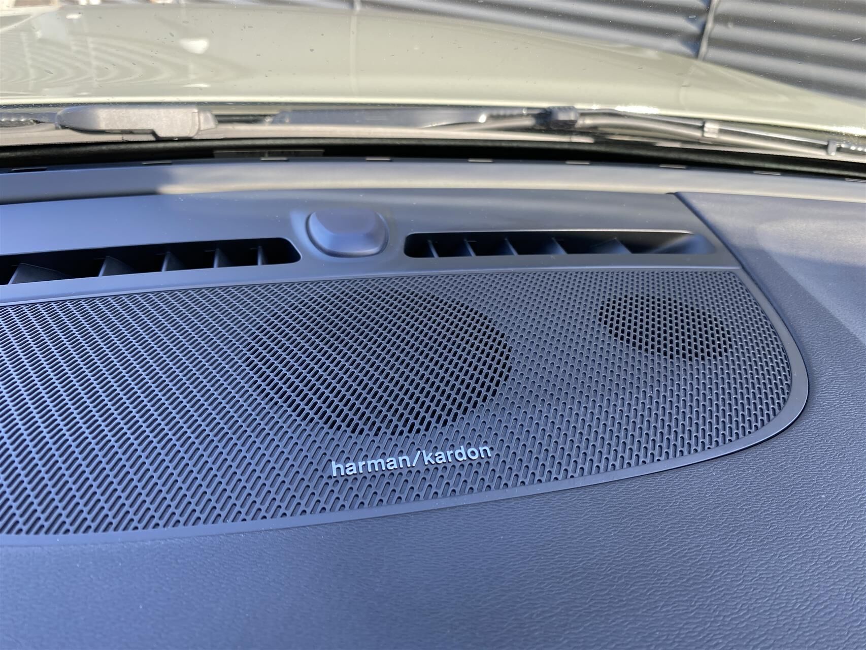 Billede af Volvo XC40 Recharge Twin Engine Ultimate AWD 408HK 5d Aut.