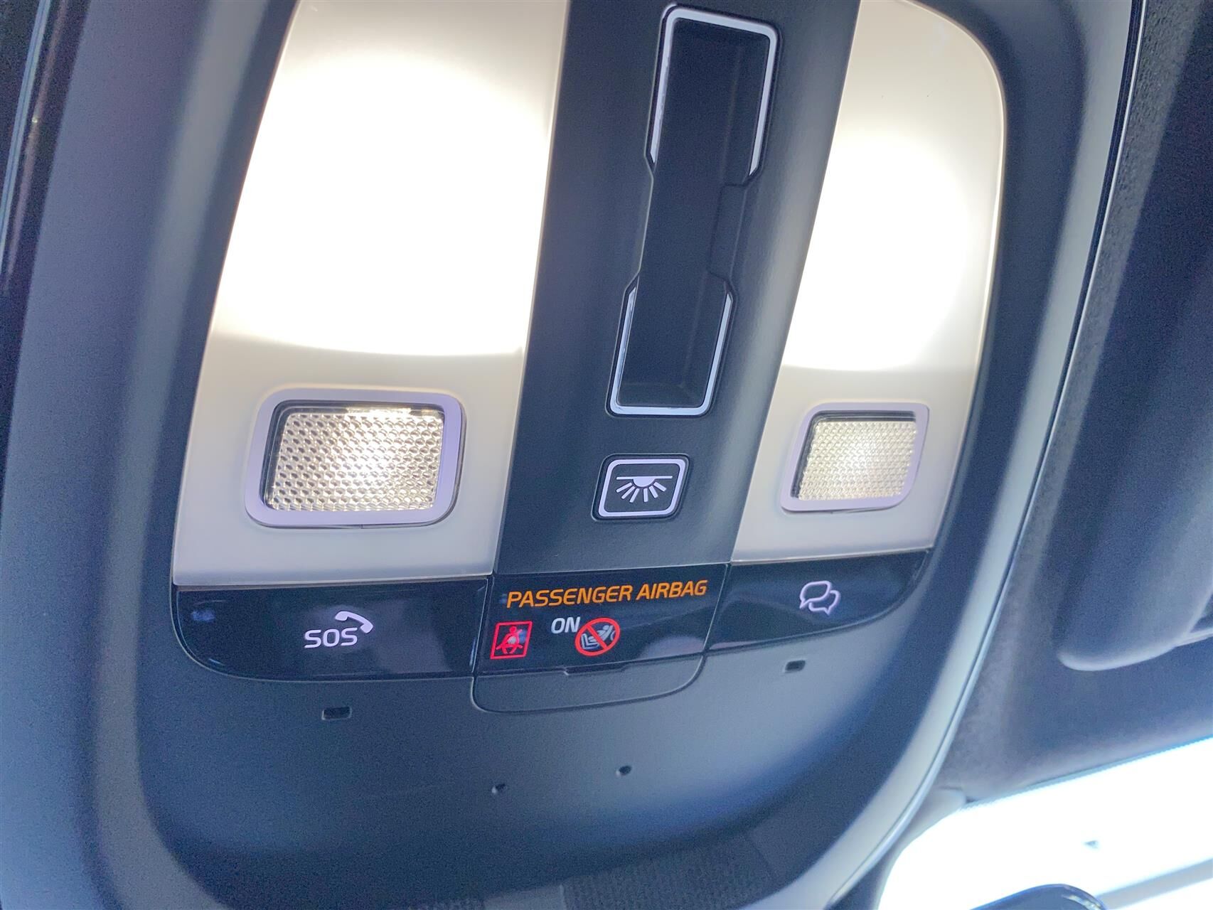 Billede af Volvo XC40 Recharge Twin Engine Ultimate AWD 408HK 5d Aut.