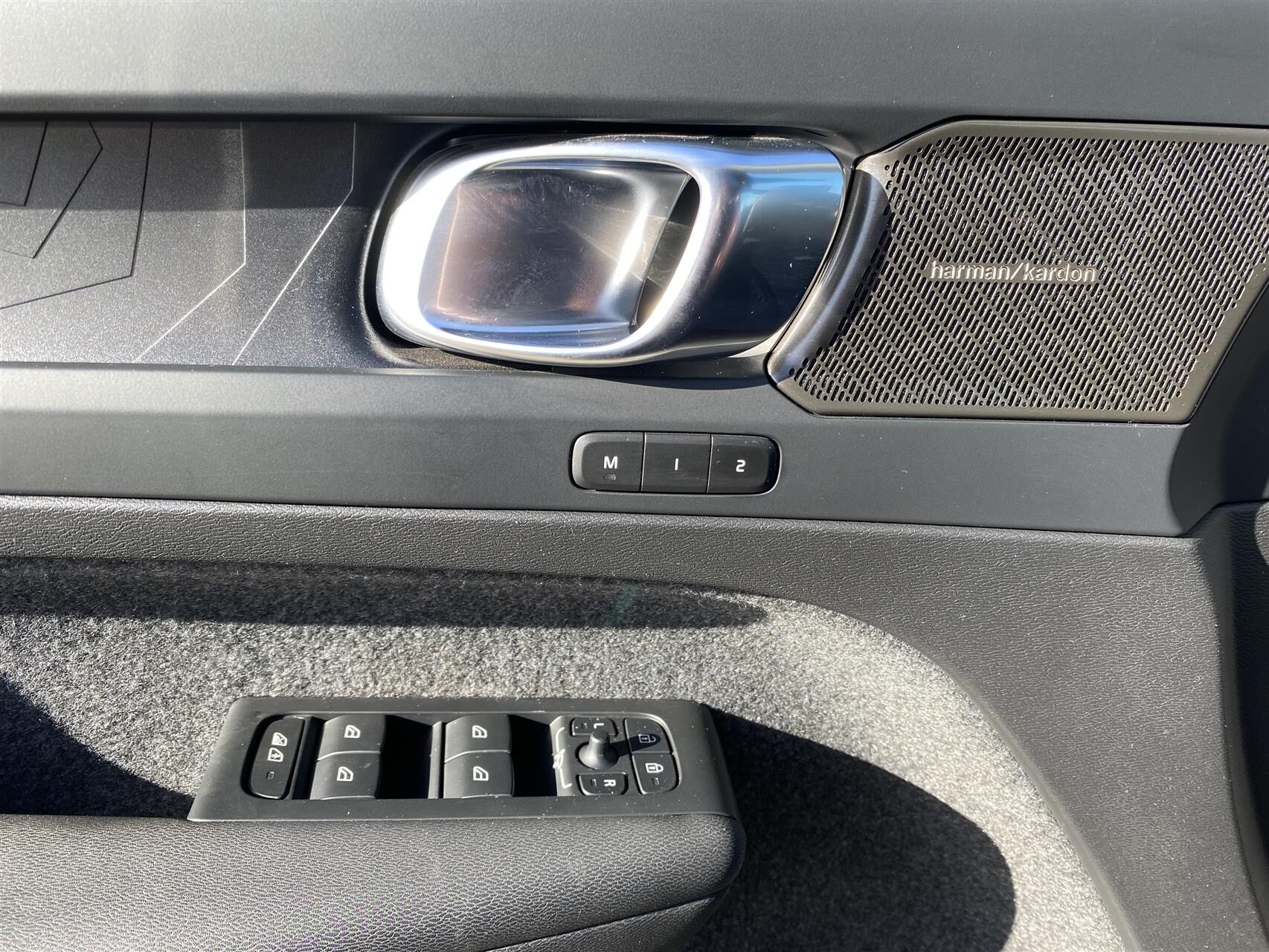 Billede af Volvo XC40 Recharge Twin Engine Ultimate AWD 408HK 5d Aut.