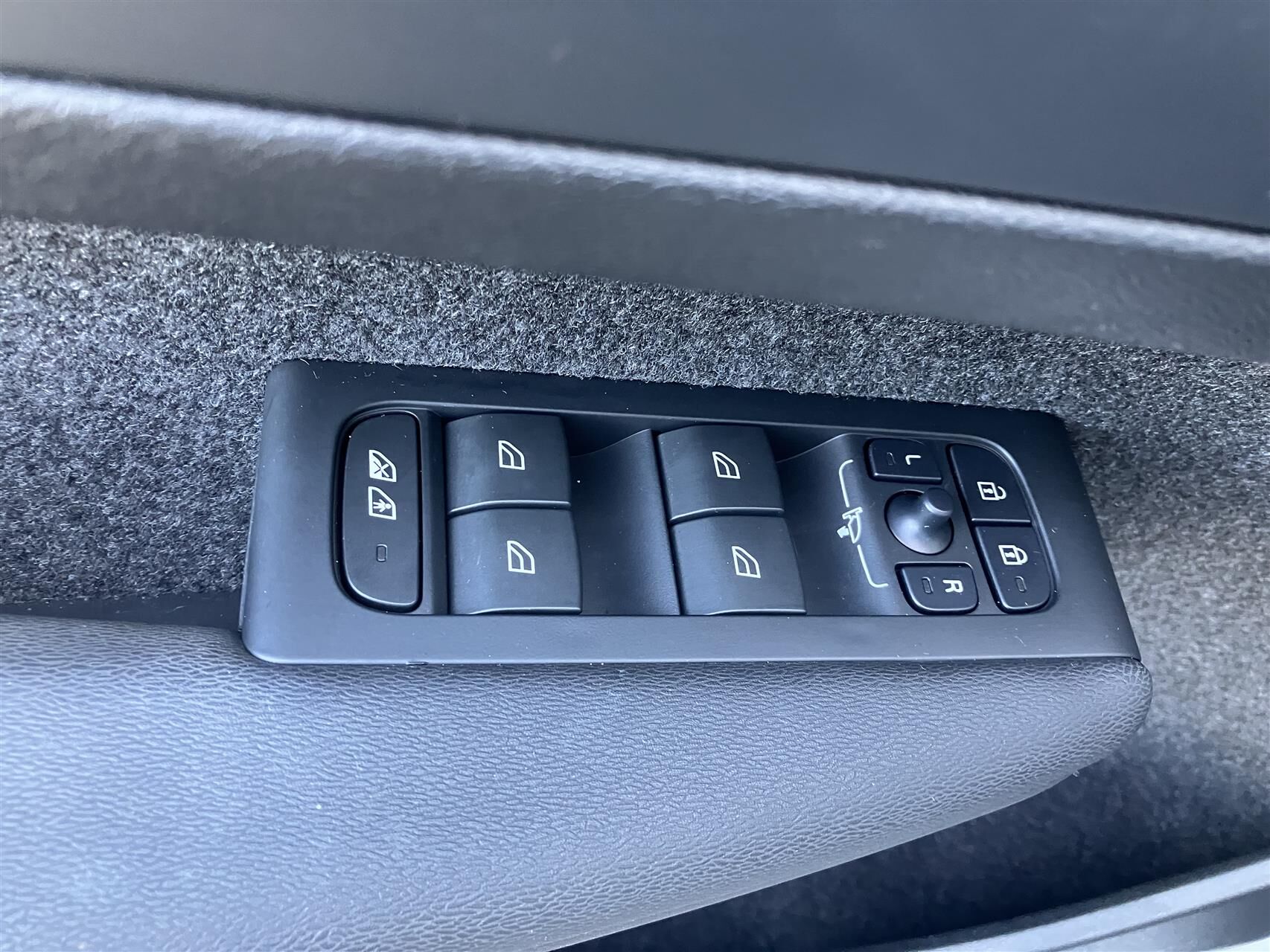 Billede af Volvo XC40 EL Plus 238HK 5d Aut.