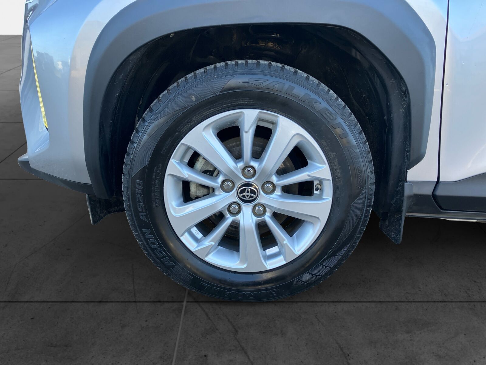 Billede af Toyota Yaris Cross 1,5 Hybrid Active 116HK 5d Trinl. Gear