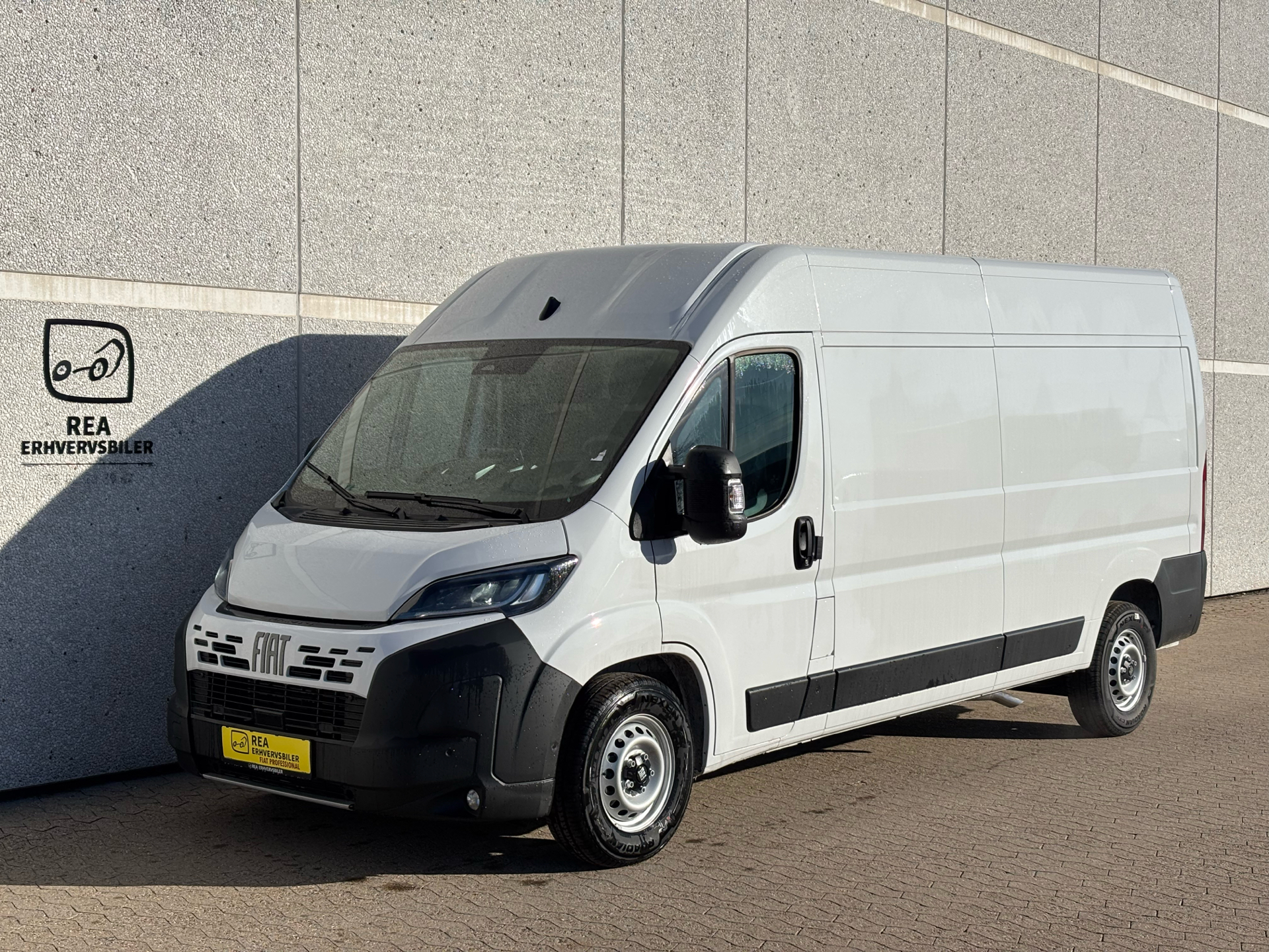 Billede af Fiat Ducato 35M L3H2 2,2 Multijet Pro+ 180HK Van 8g Aut.