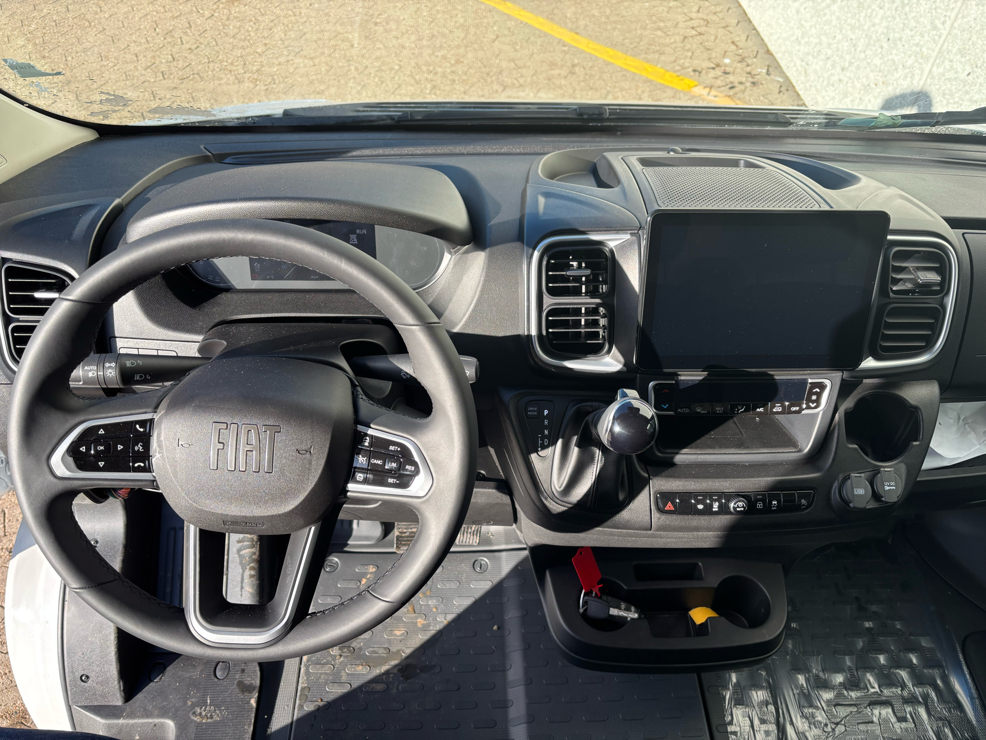 Billede af Fiat Ducato 35M L3H2 2,2 Multijet Pro+ 180HK Van 8g Aut.