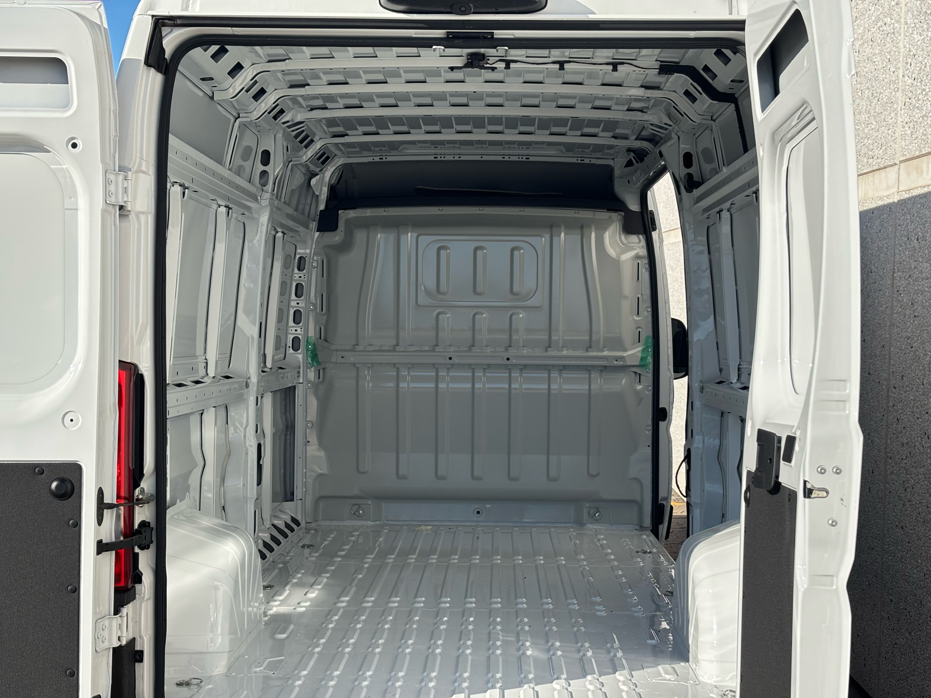Billede af Fiat Ducato 35M L3H2 2,2 Multijet Pro+ 180HK Van 8g Aut.