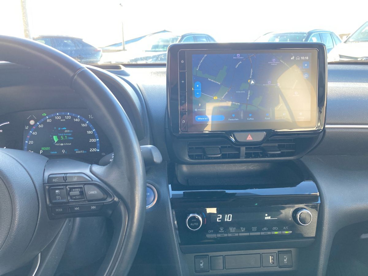 Billede af Toyota Yaris Cross 1,5 Hybrid Active Technology 116HK 5d Trinl. Gear