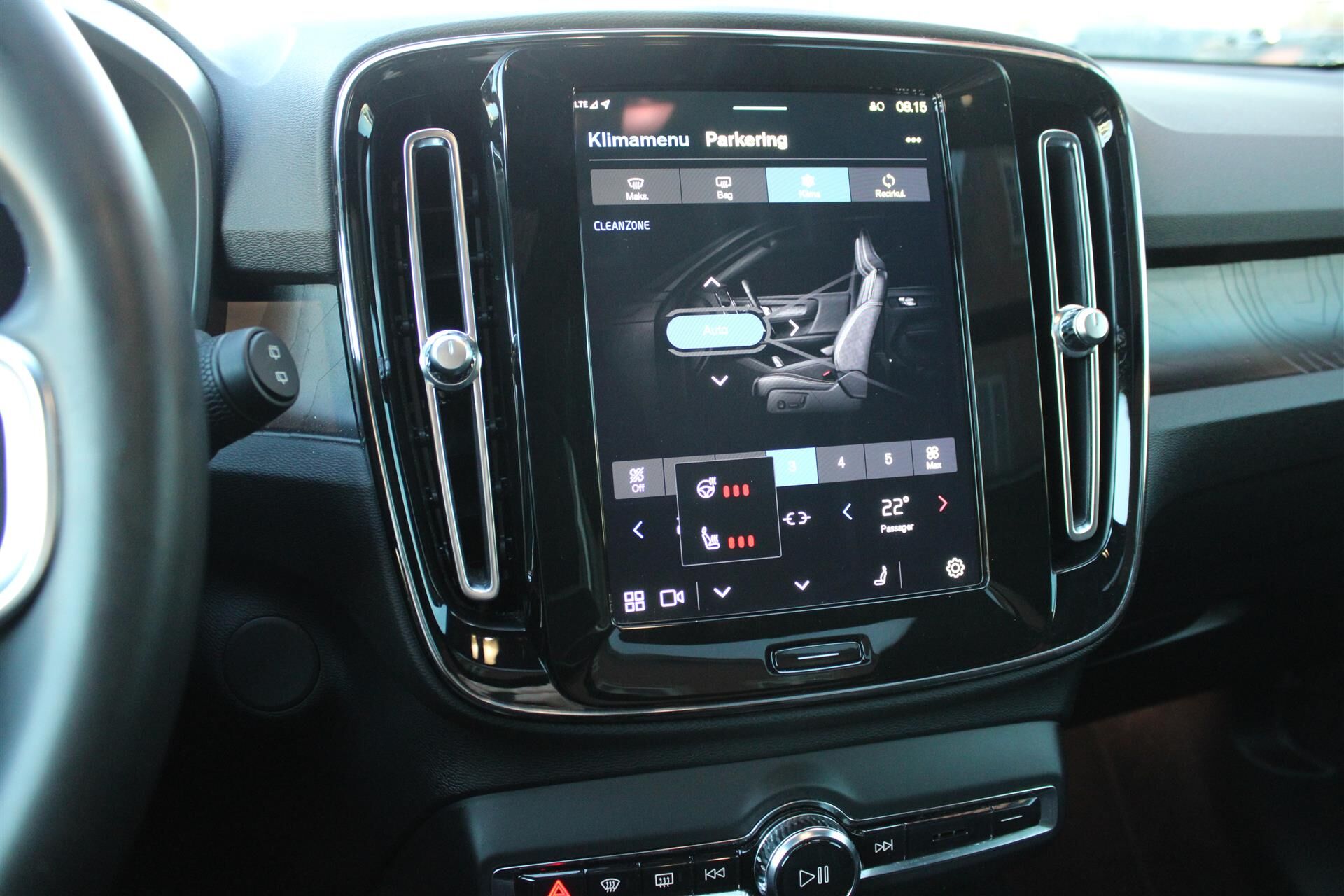 Billede af Volvo XC40 P8 Recharge Twin Ultimate AWD 408HK 5d Aut.