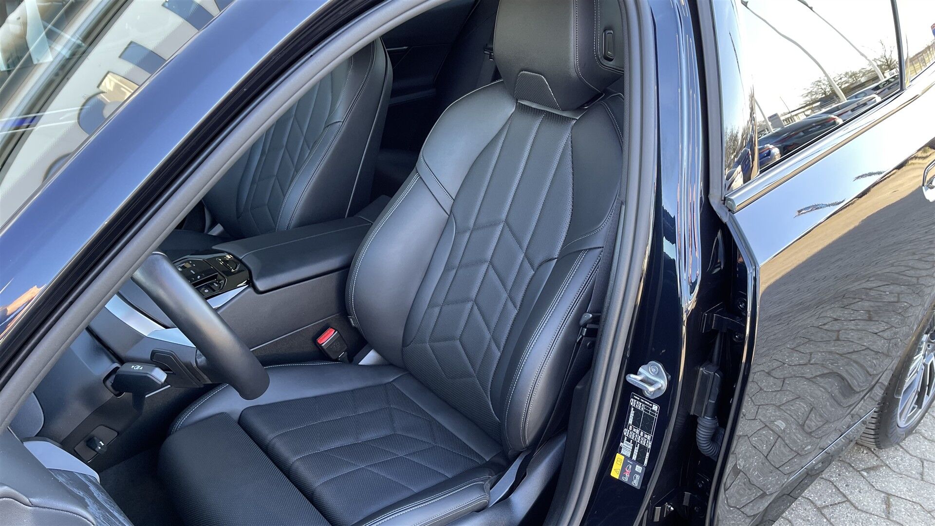 Billede af BMW i5 eDrive40 M-Sport 340HK Aut.