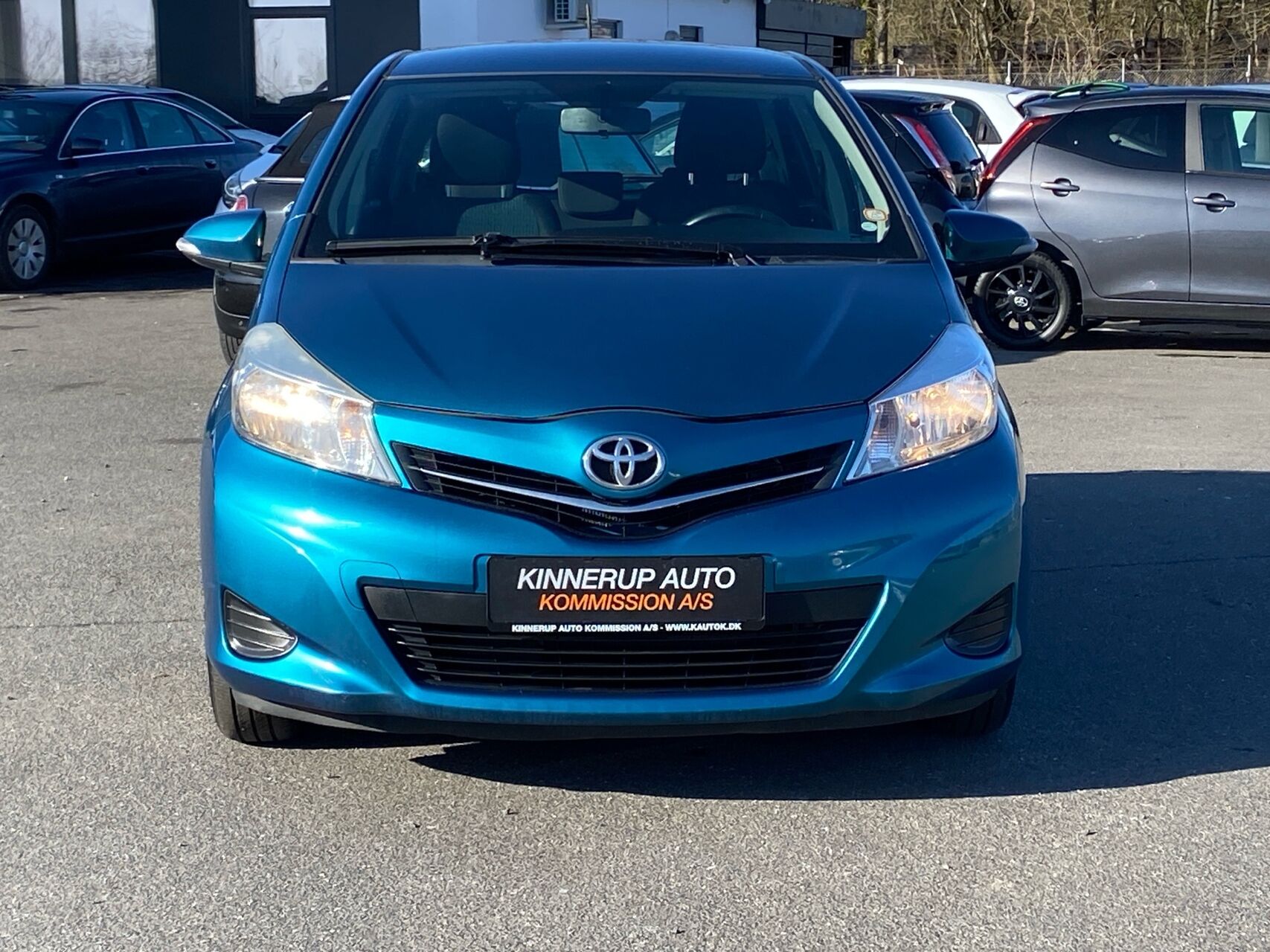 Billede af Toyota Yaris 1,0 VVT-I T2 69HK 5d