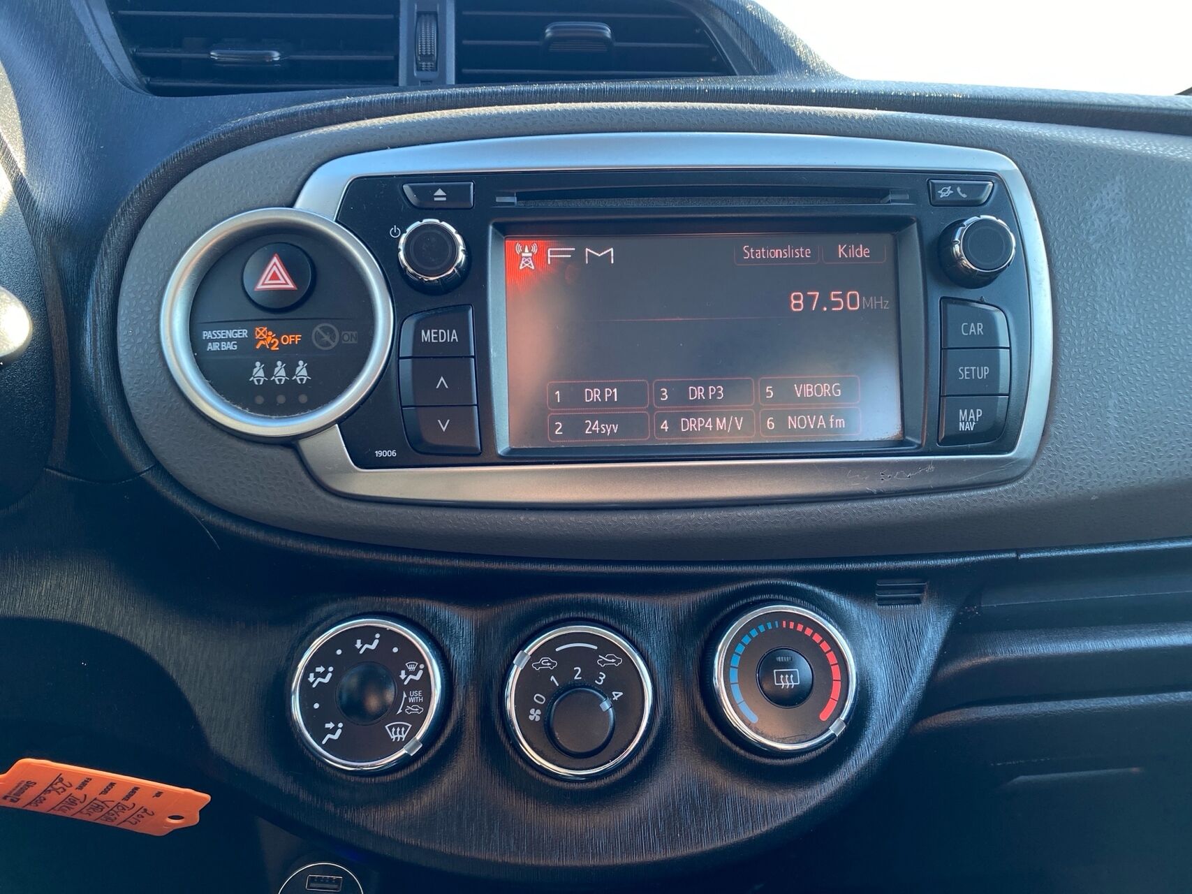 Billede af Toyota Yaris 1,0 VVT-I T2 69HK 5d