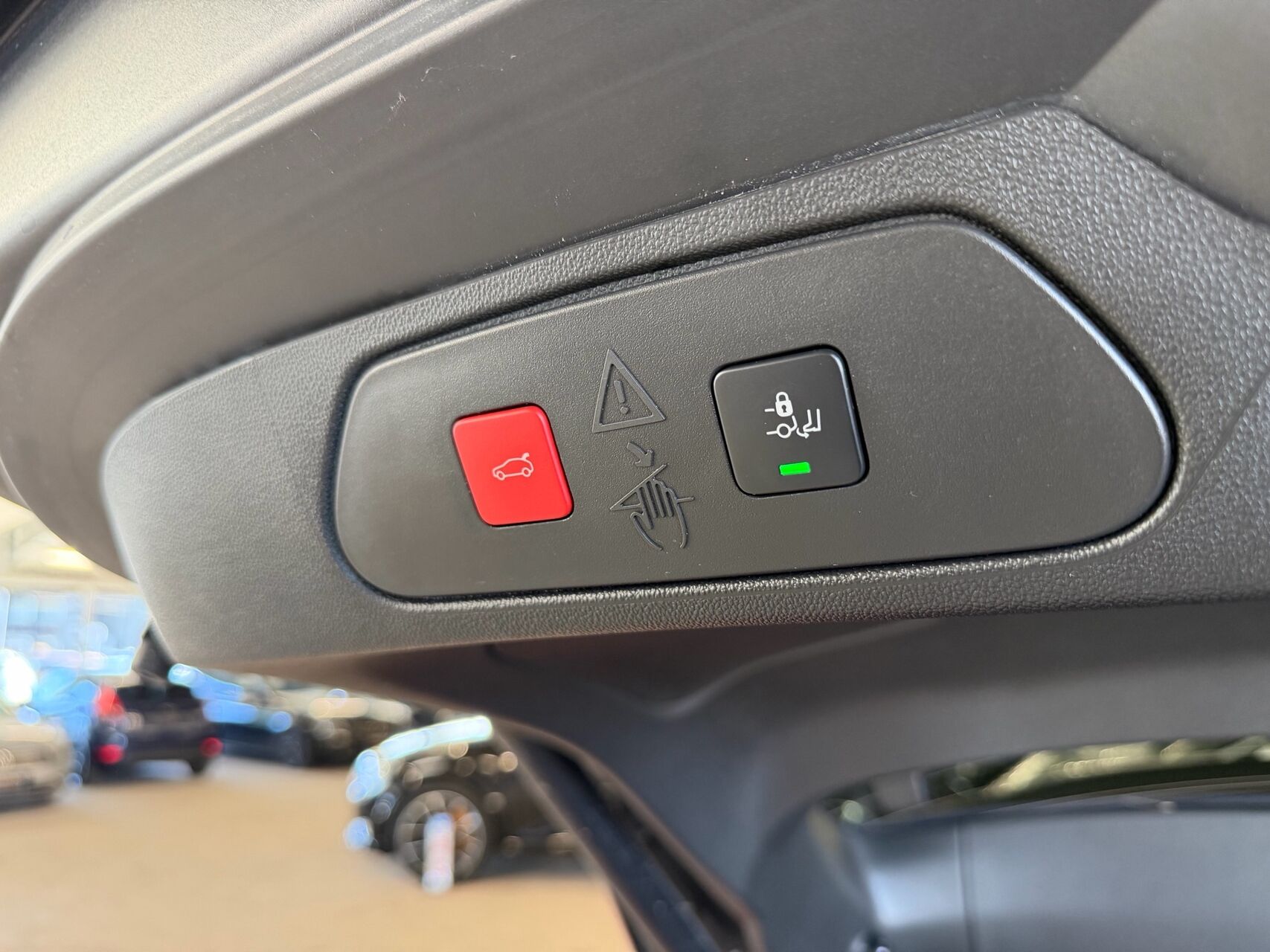 Billede af Opel Grandland X 1,6 PHEV  Plugin-hybrid Cosmo Prestige Pack 225HK 5d 8g Aut.