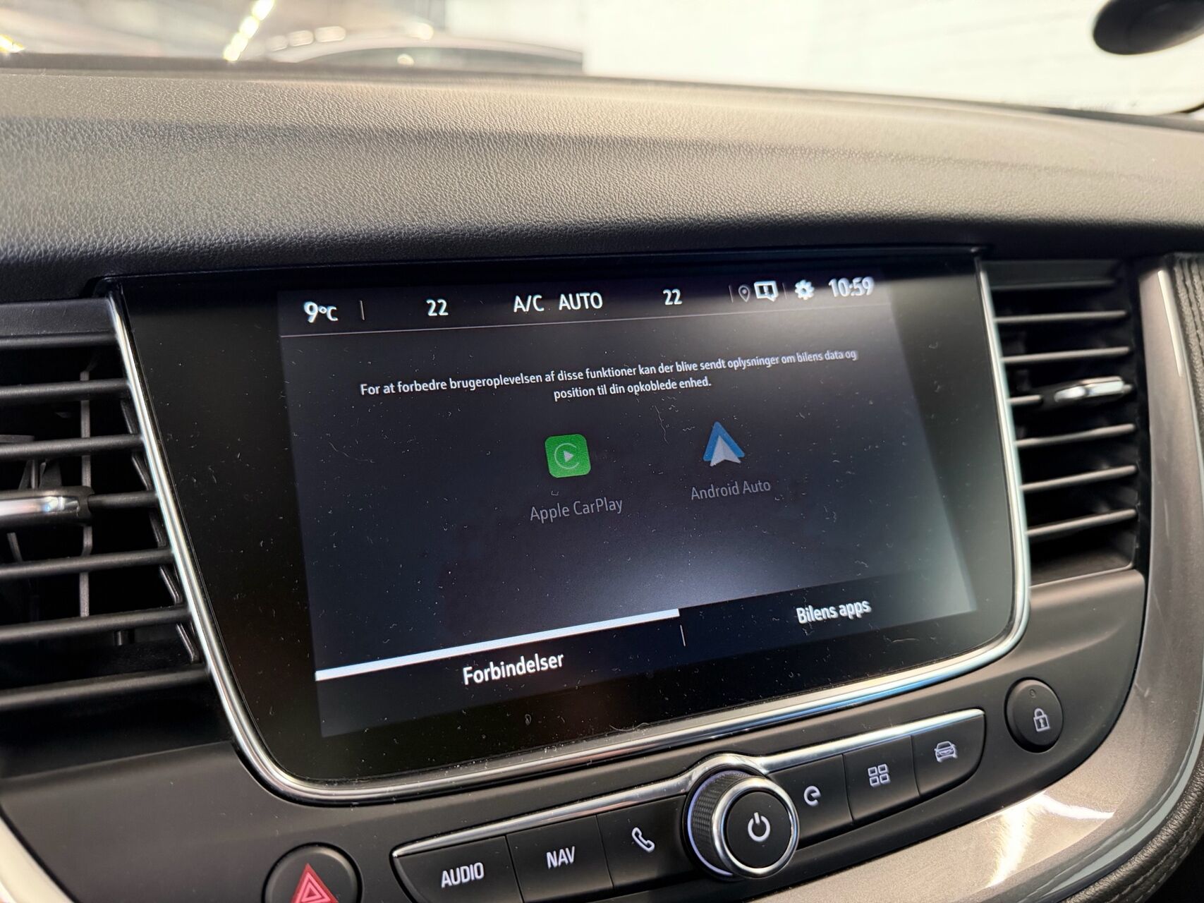 Billede af Opel Grandland X 1,6 PHEV  Plugin-hybrid Cosmo Prestige Pack 225HK 5d 8g Aut.